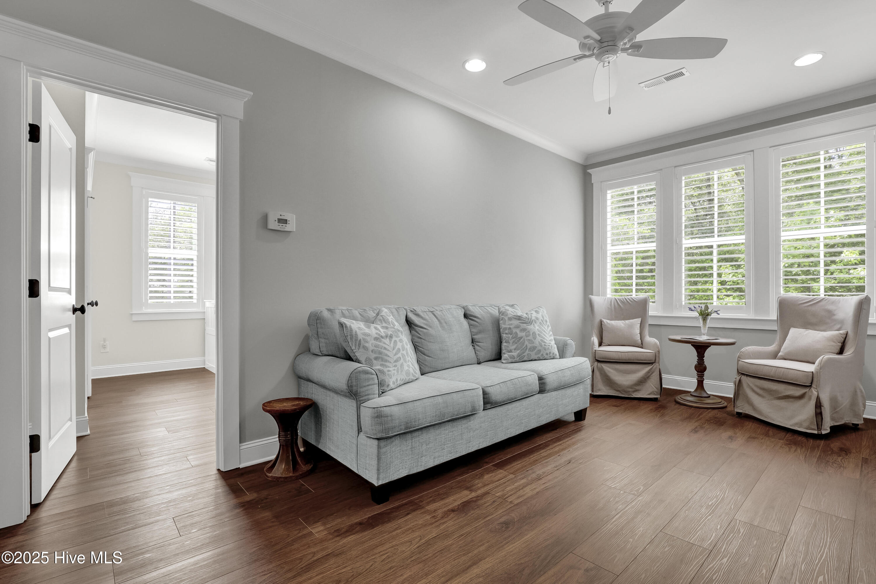 100523529 | Photo 27