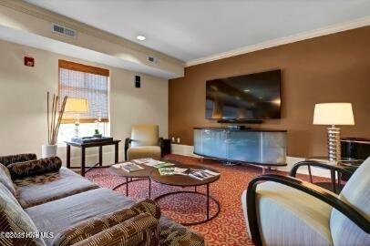 100543457 | Photo 49