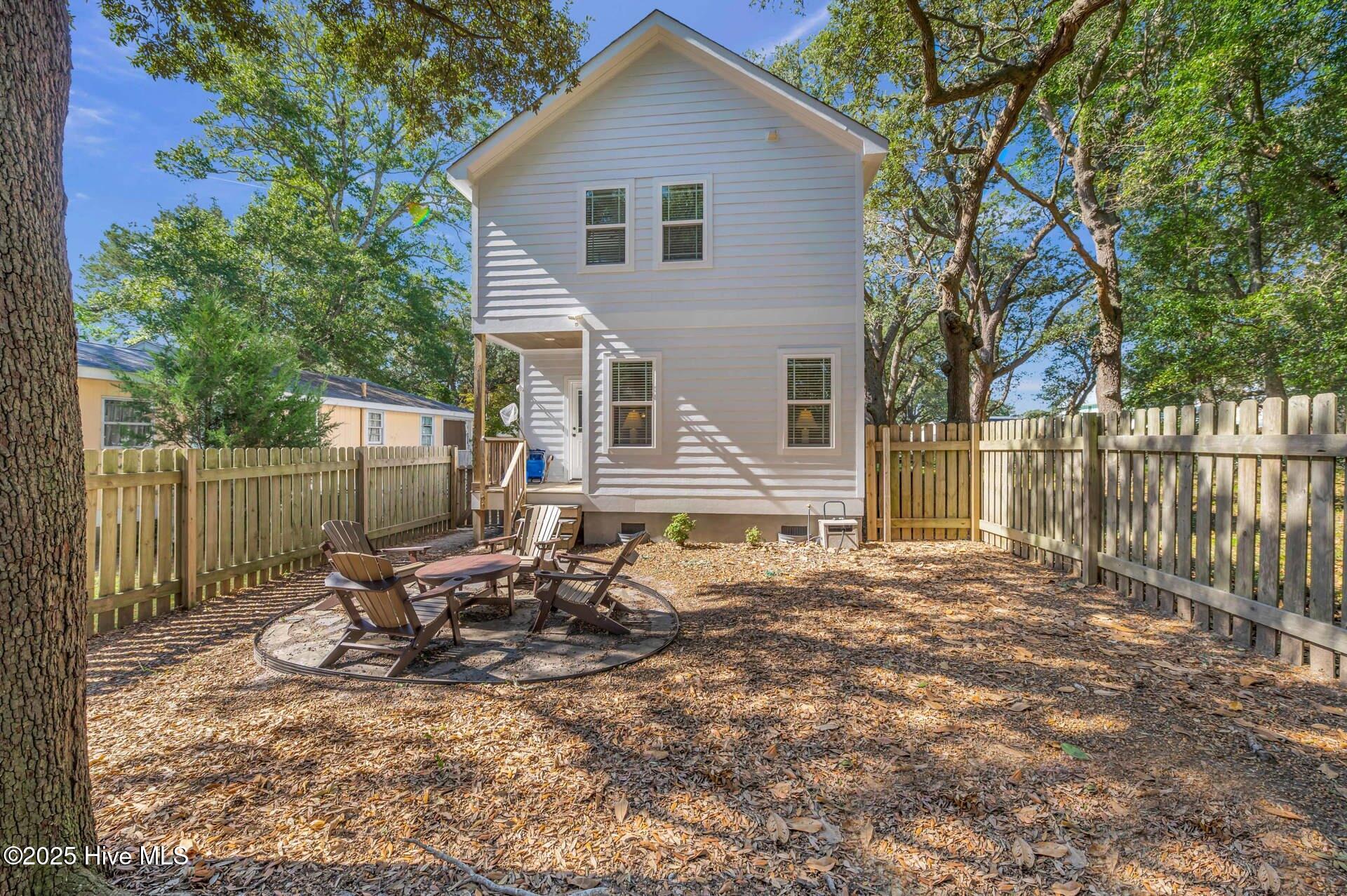 100538274 | Photo 41