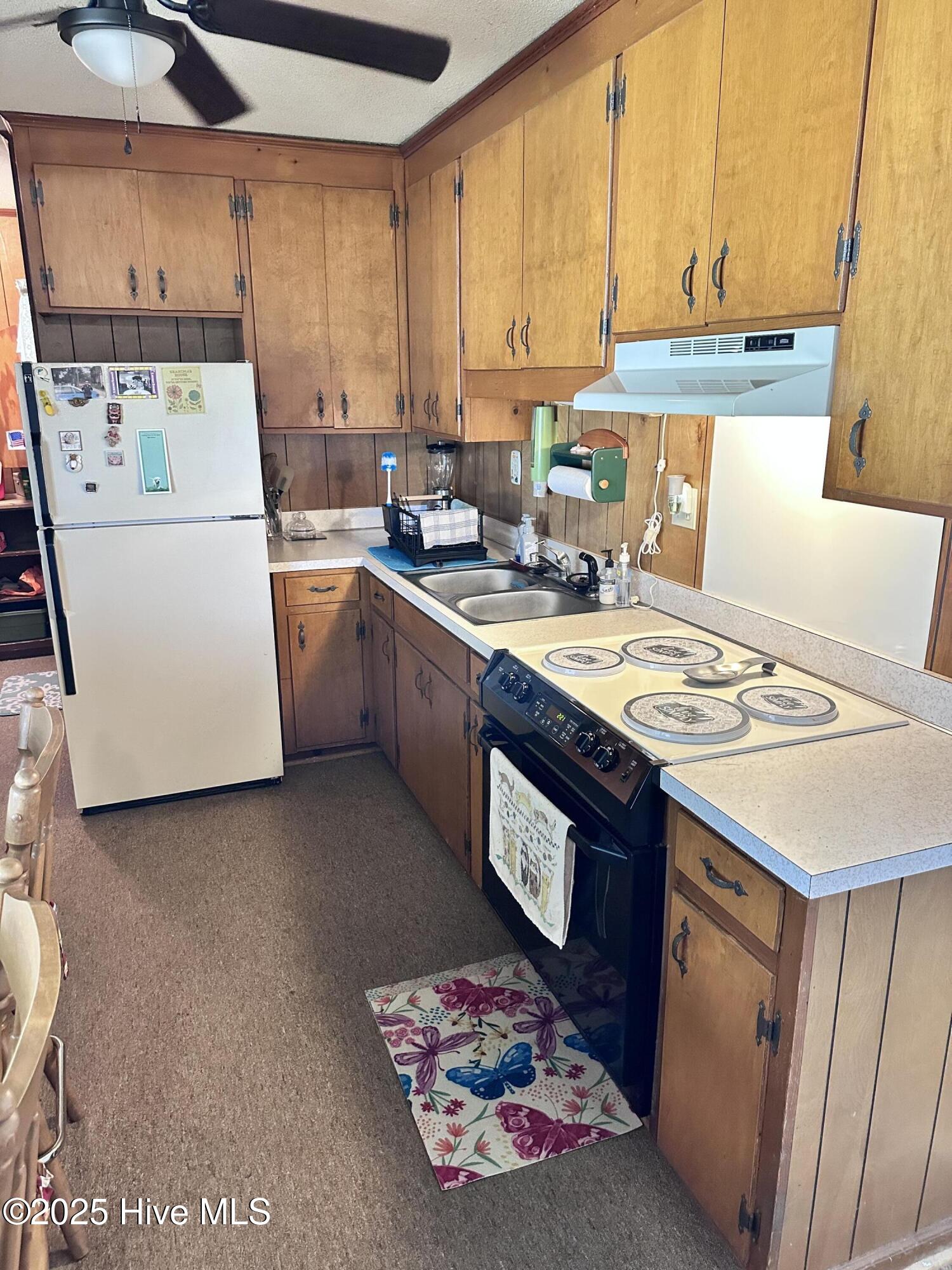 100544377 | Photo 15