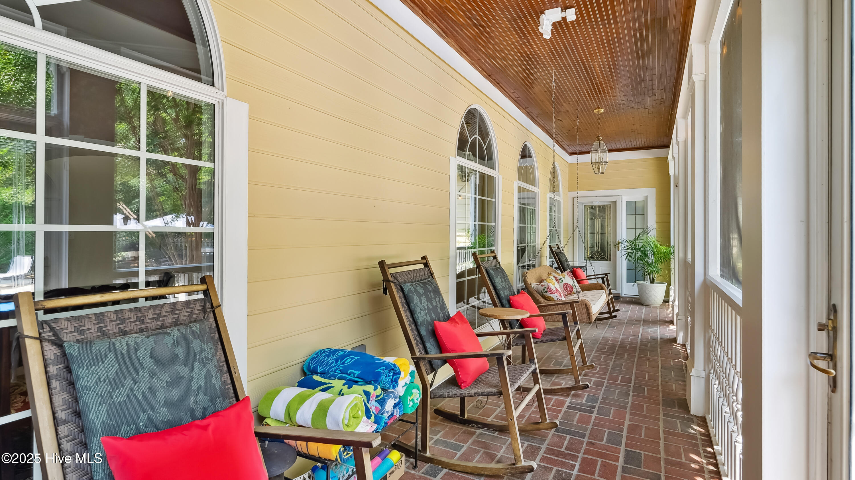 Back Screened Porch overlooking pool