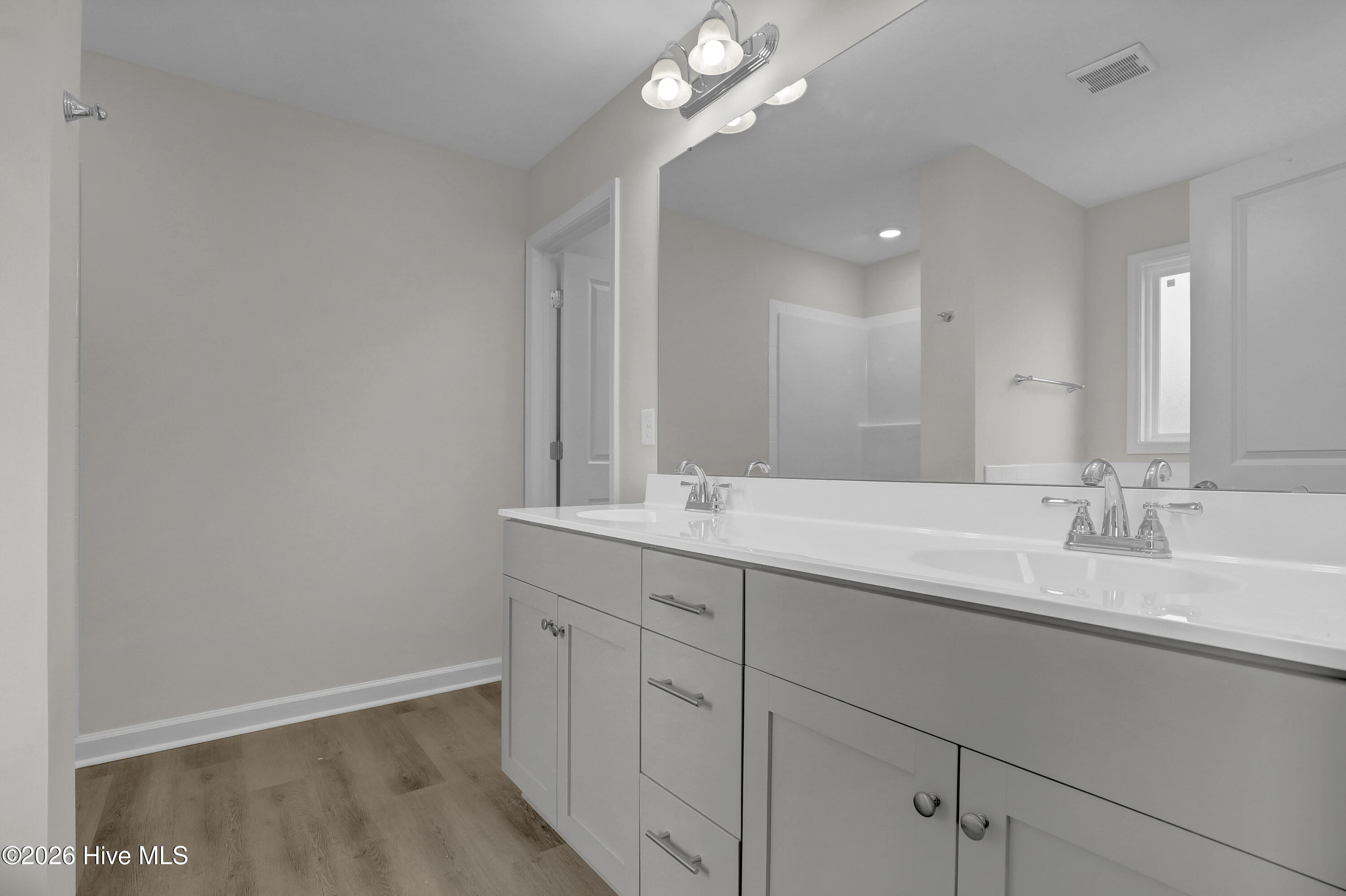 1113 Lunenburg Place Lot 87, Jacksonville, NC 28540 – photo 21: 6G8A0390