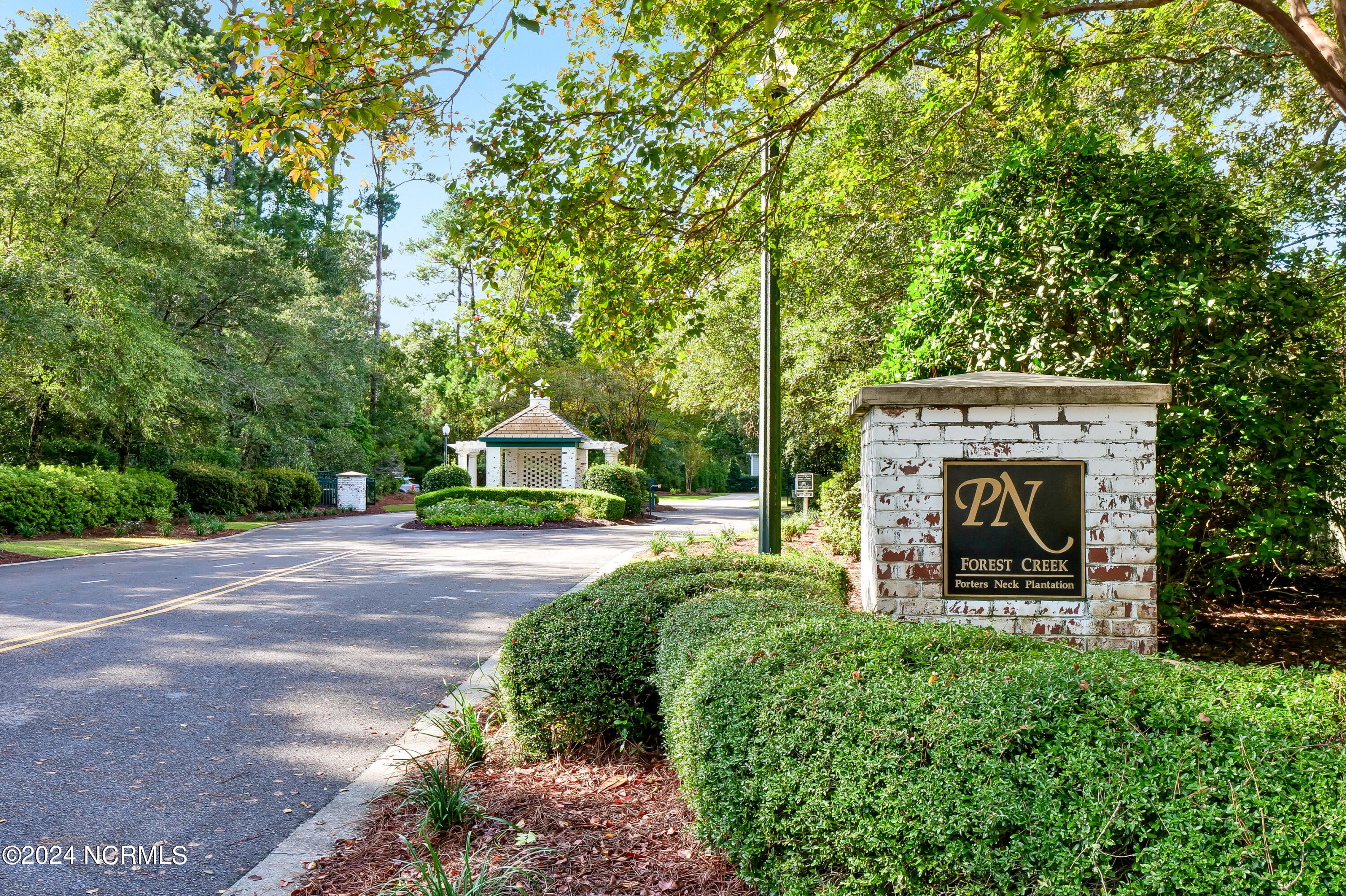 100512551 | Photo 27