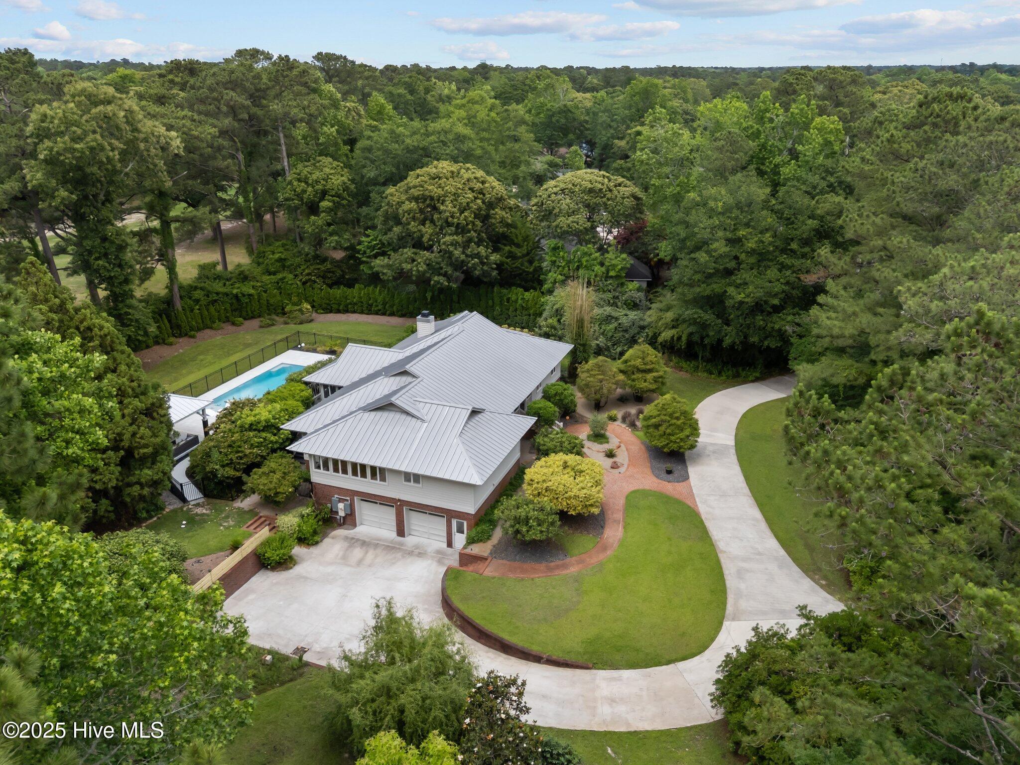 Property at 605 Ravenswood Road