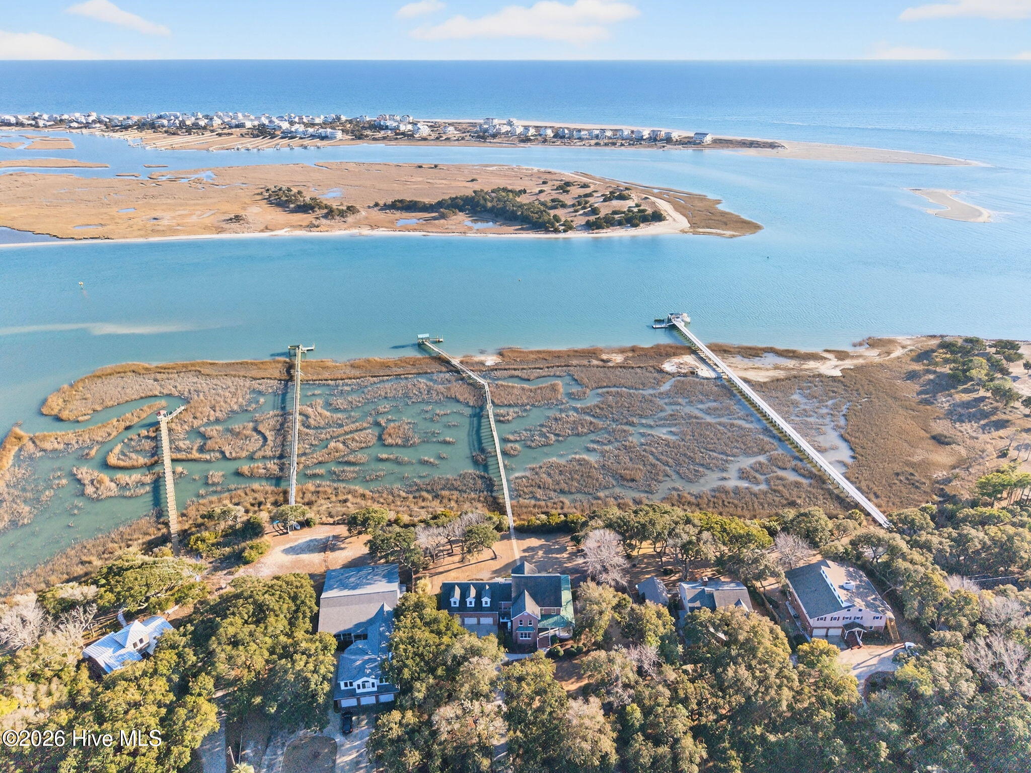 100555125 | Photo 56