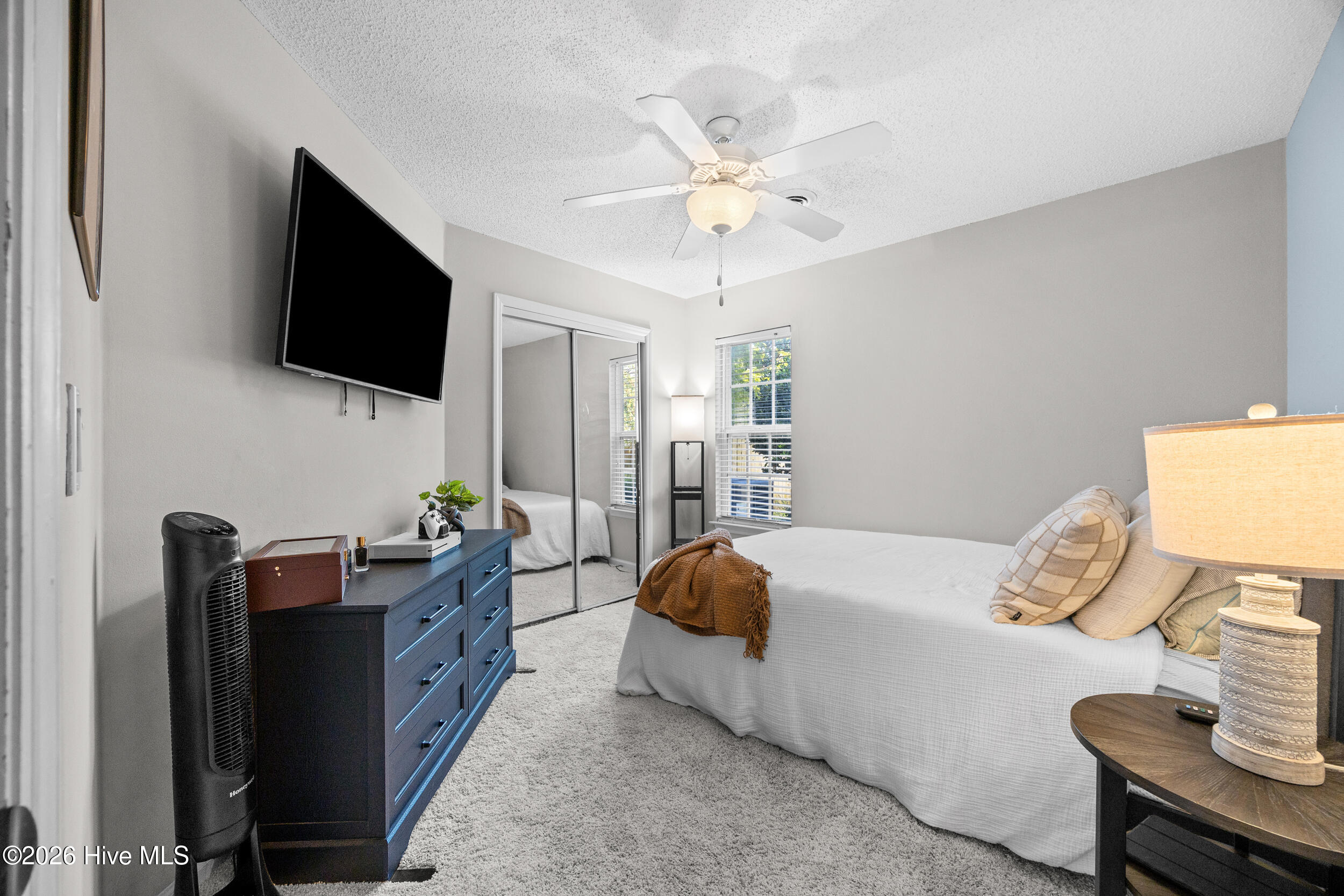 15_bedroom