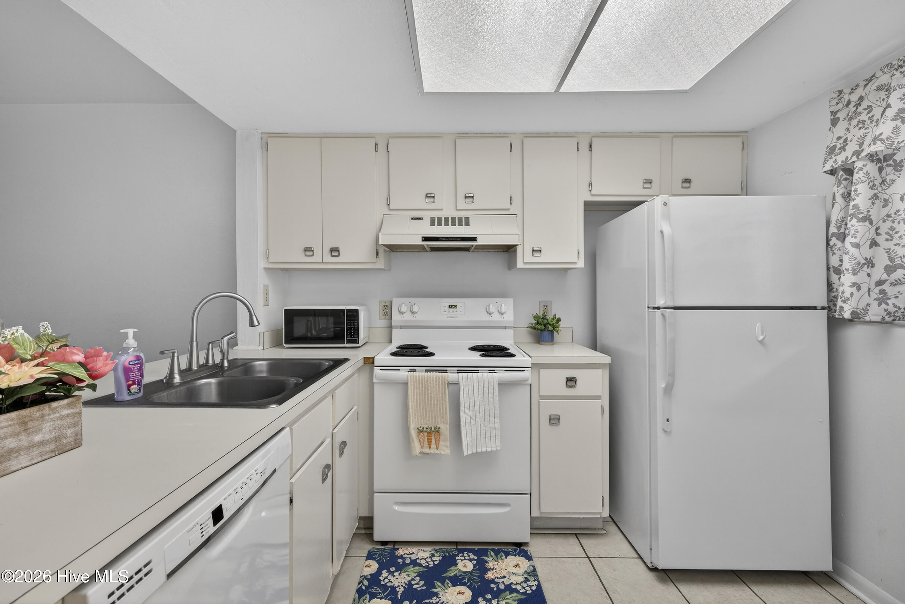 100565573 | Photo 15