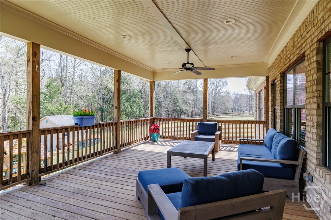12 Blackthorn Road