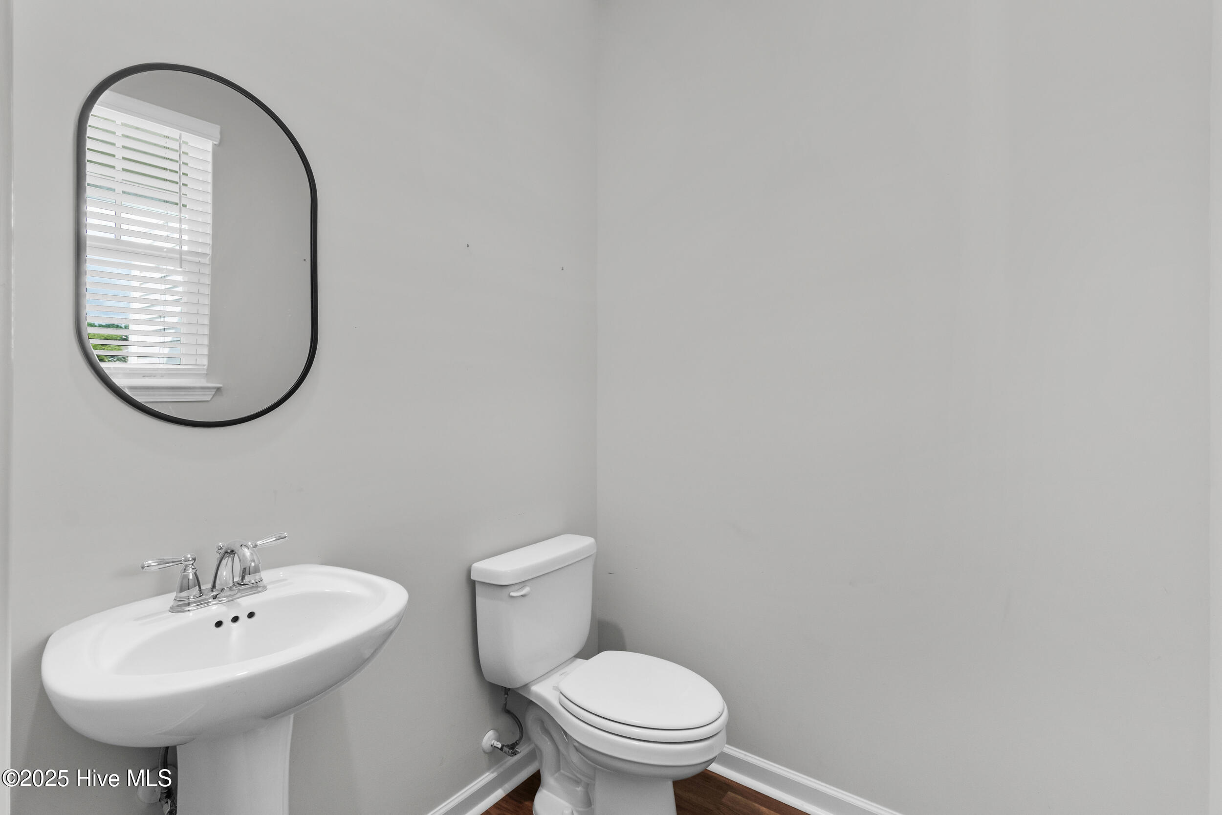 100519955 | Photo 17