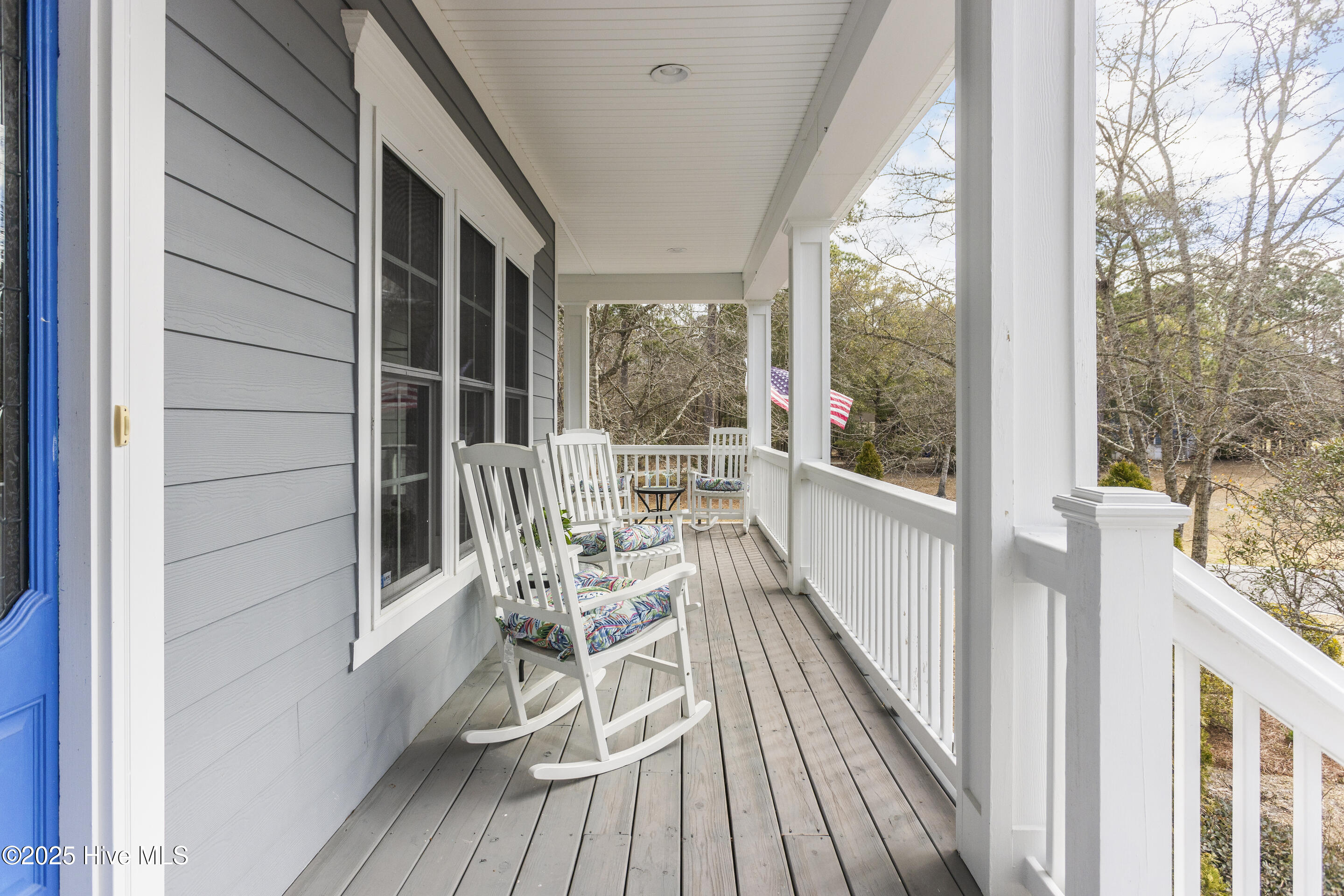 100493610 | Photo 10