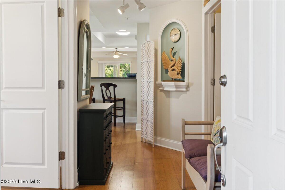 100553393 | Photo 17