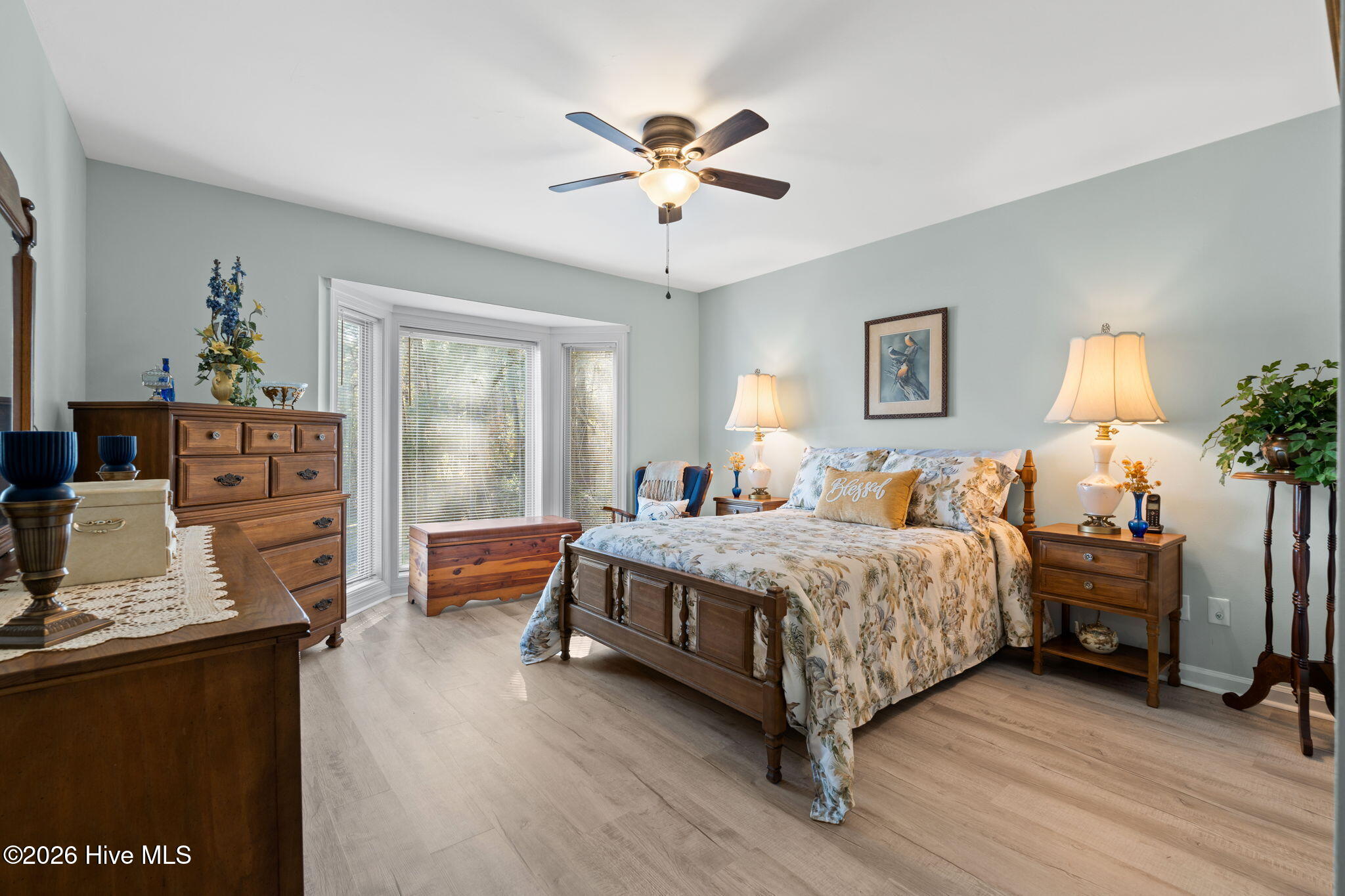 100563961 | Photo 13