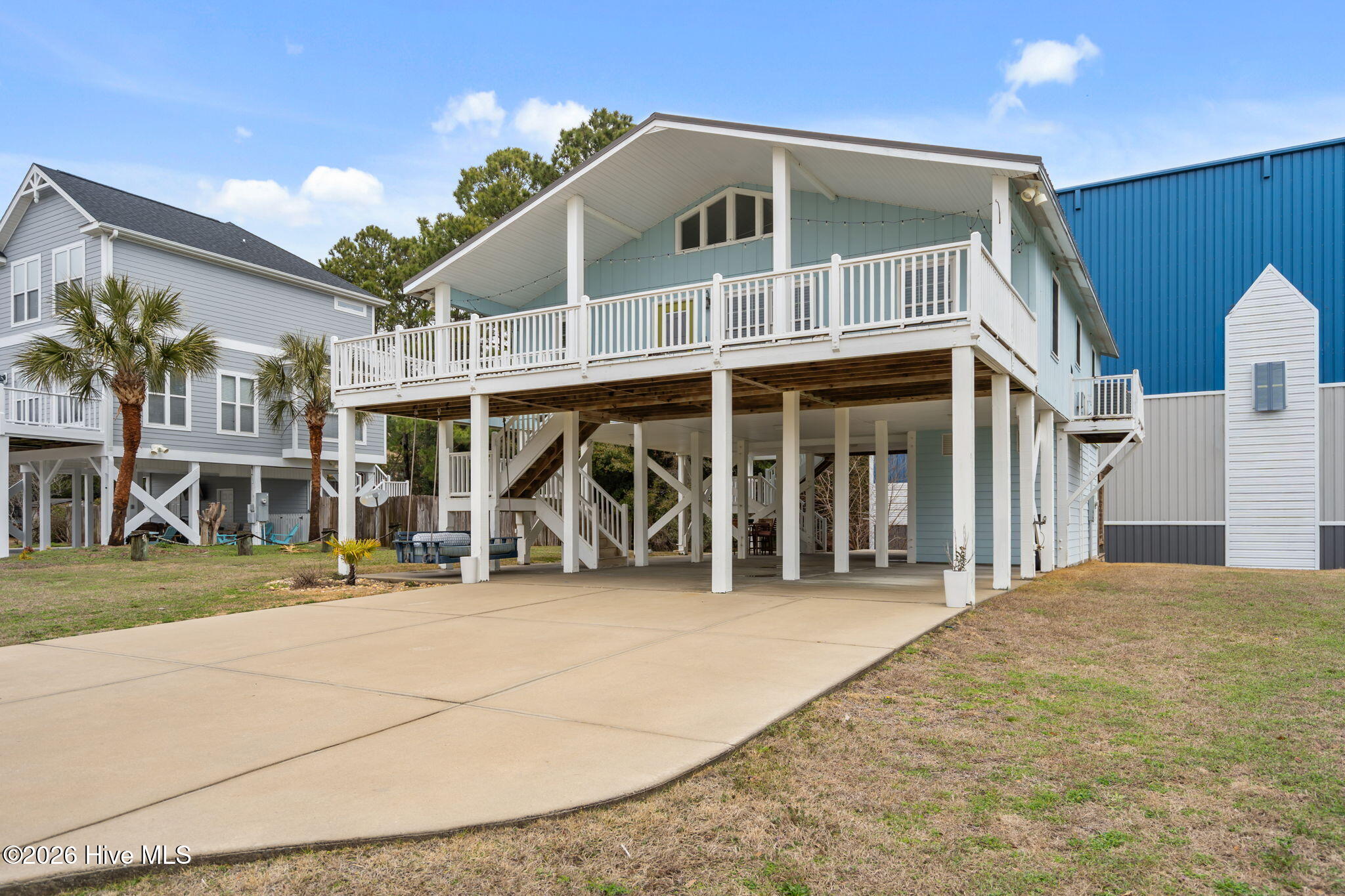 100543033 | Photo 41