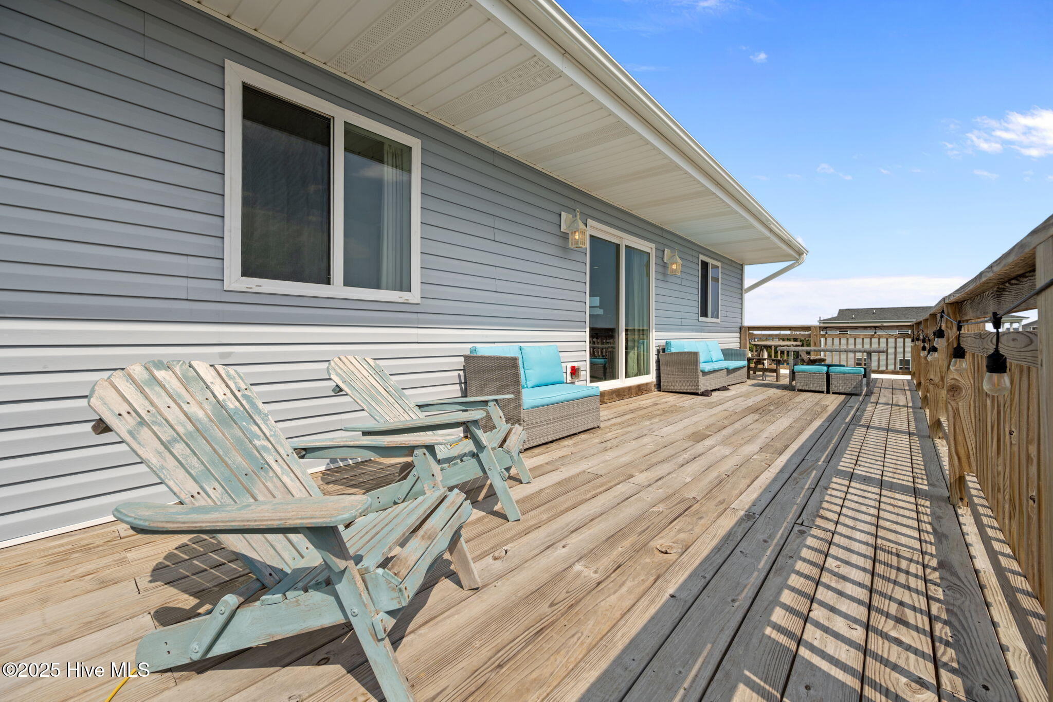 100522252 | Photo 36