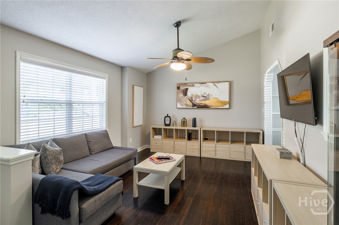 main level sitting room