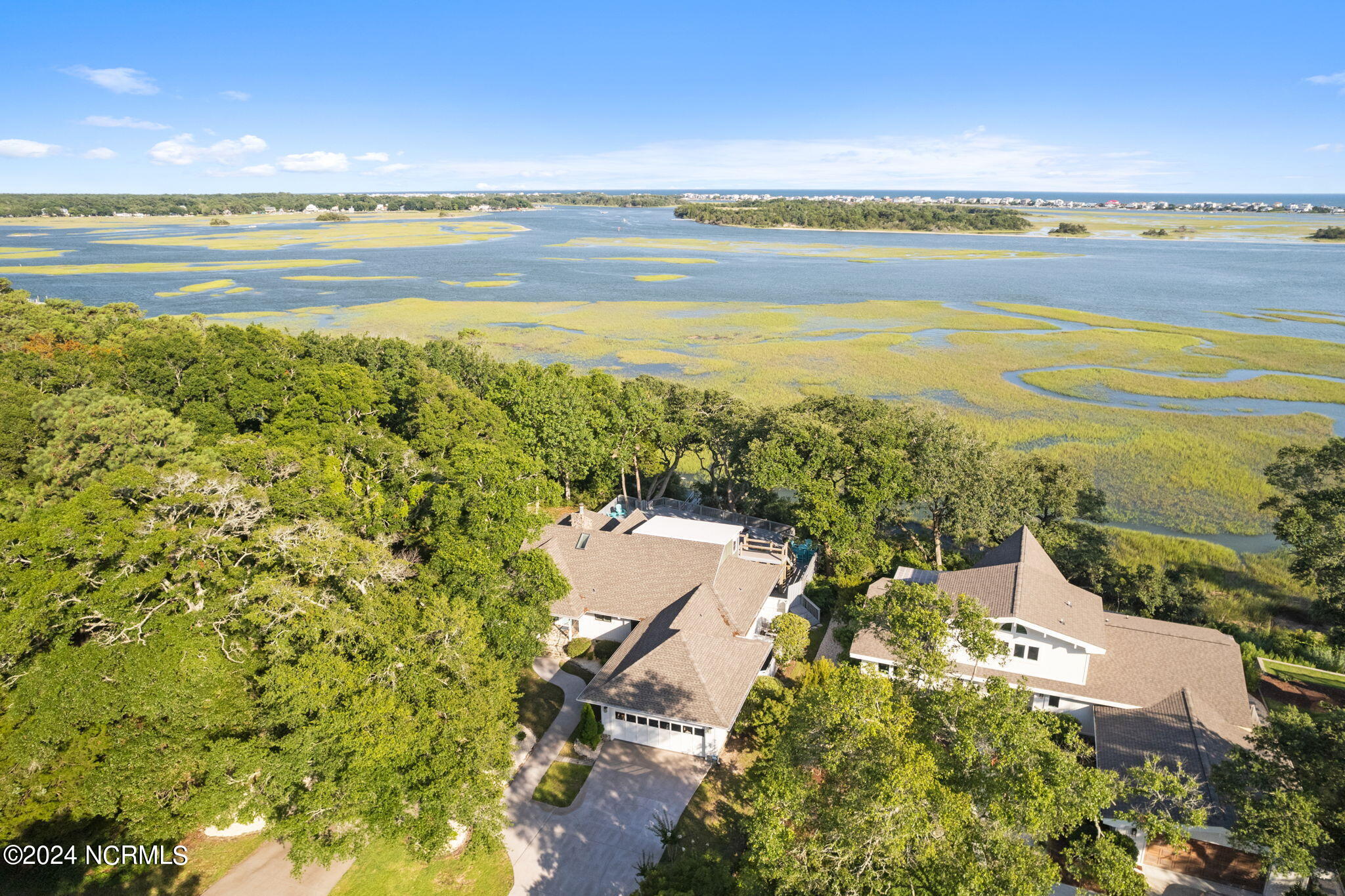 100555679 | Photo 62