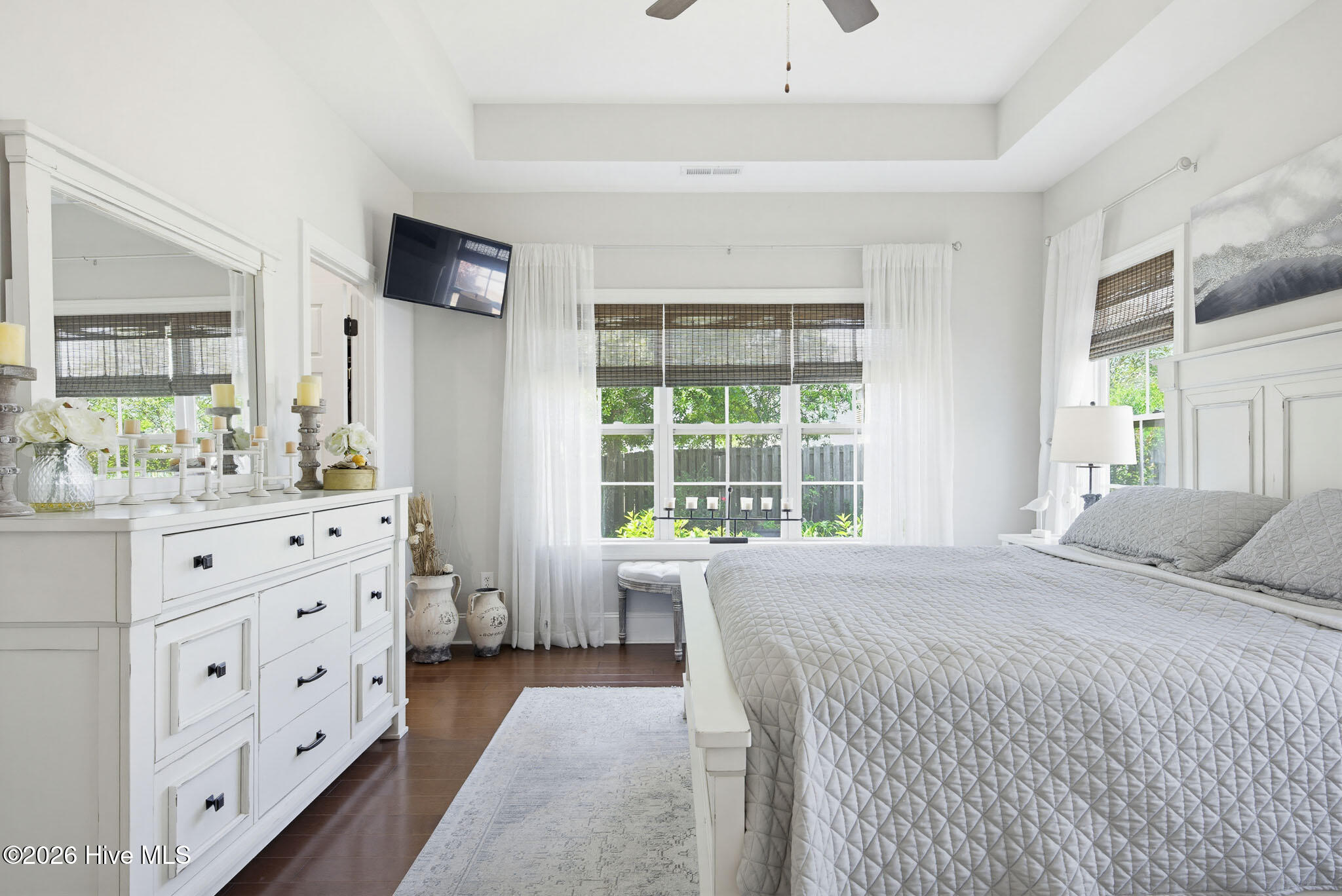 100569599 | Photo 23