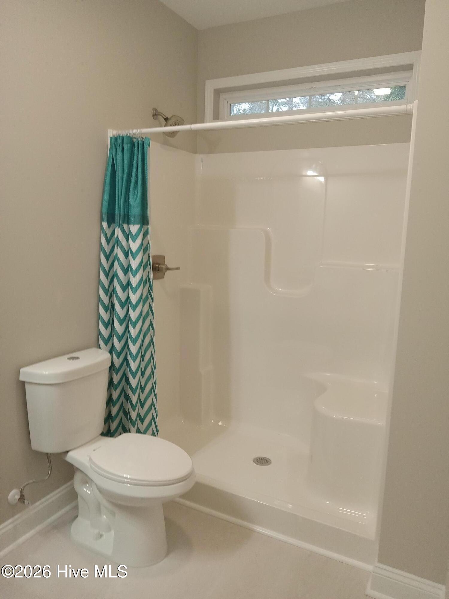 100521963 | Photo 12