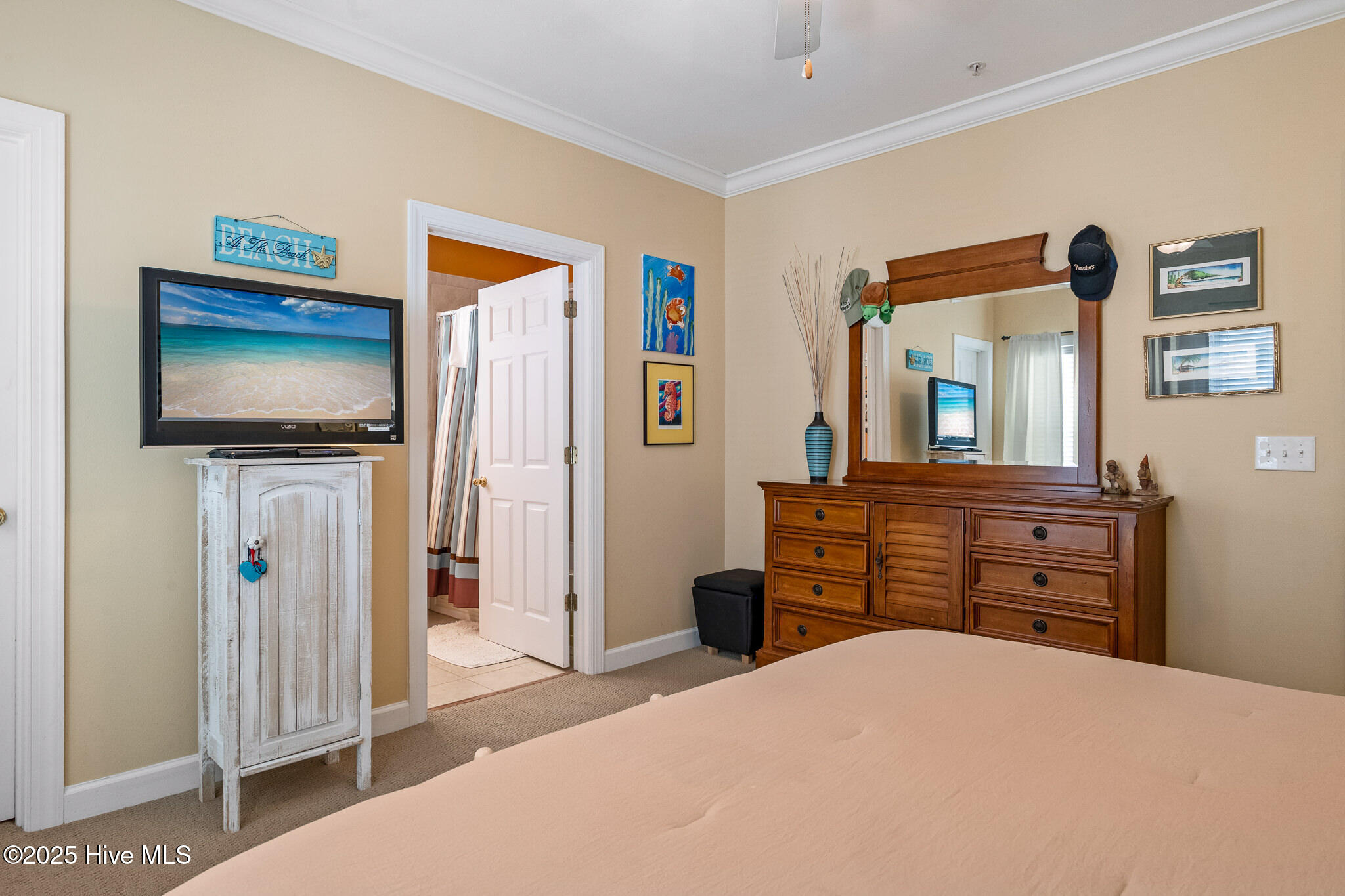 100492217 | Photo 20