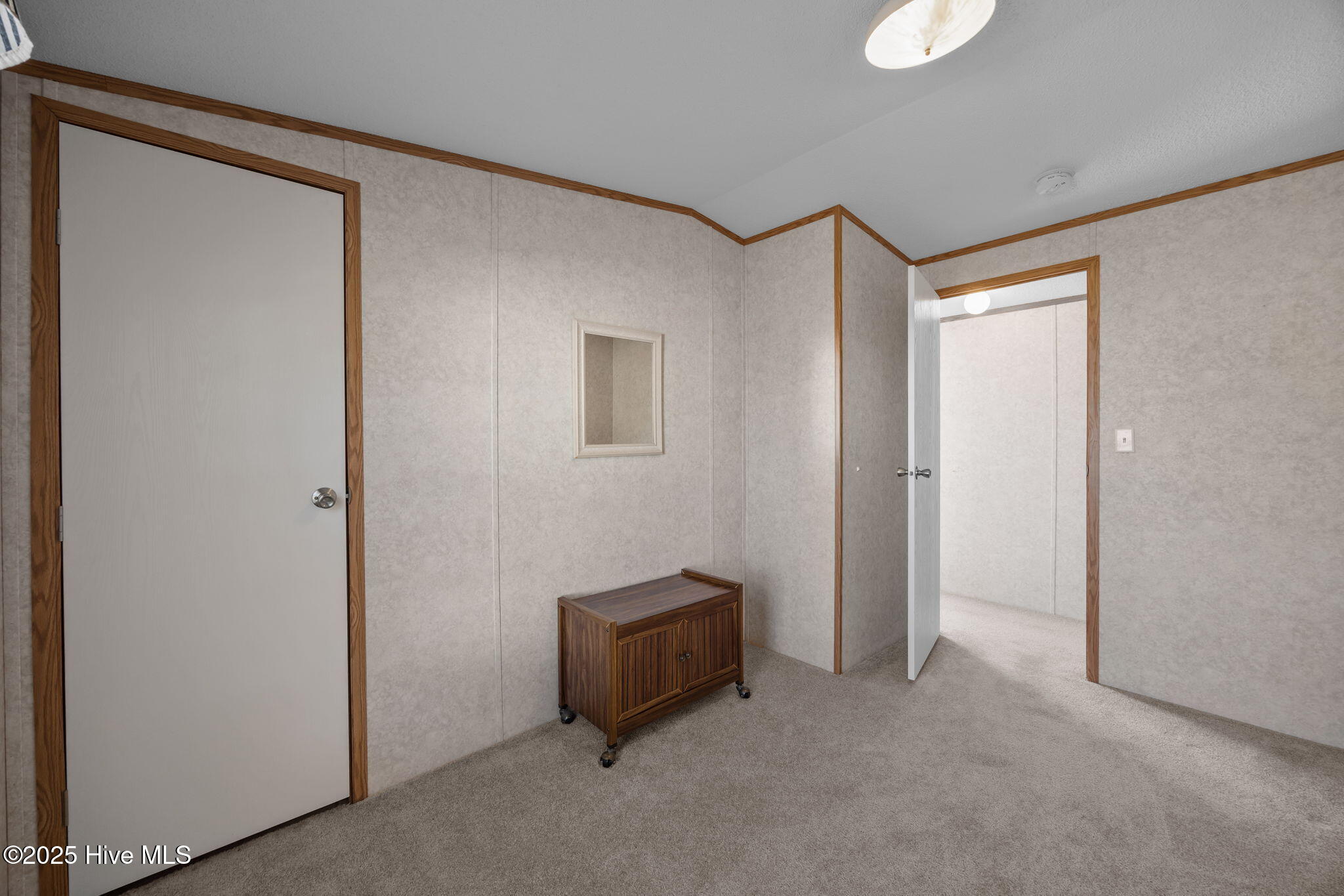 100545328 | Photo 24