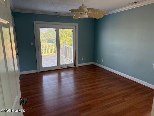 100542021 | Photo 12