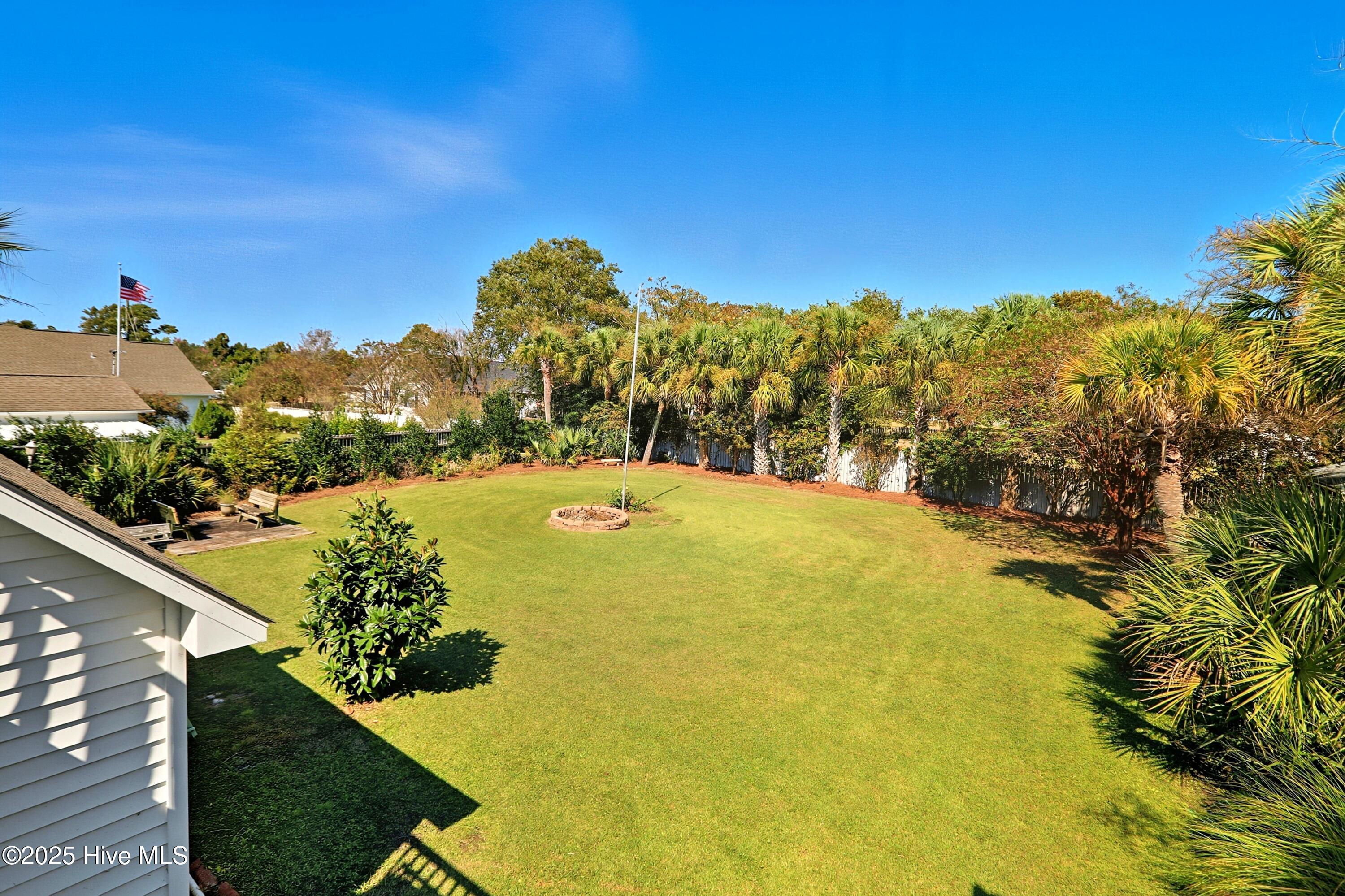 100532485 | Photo 34