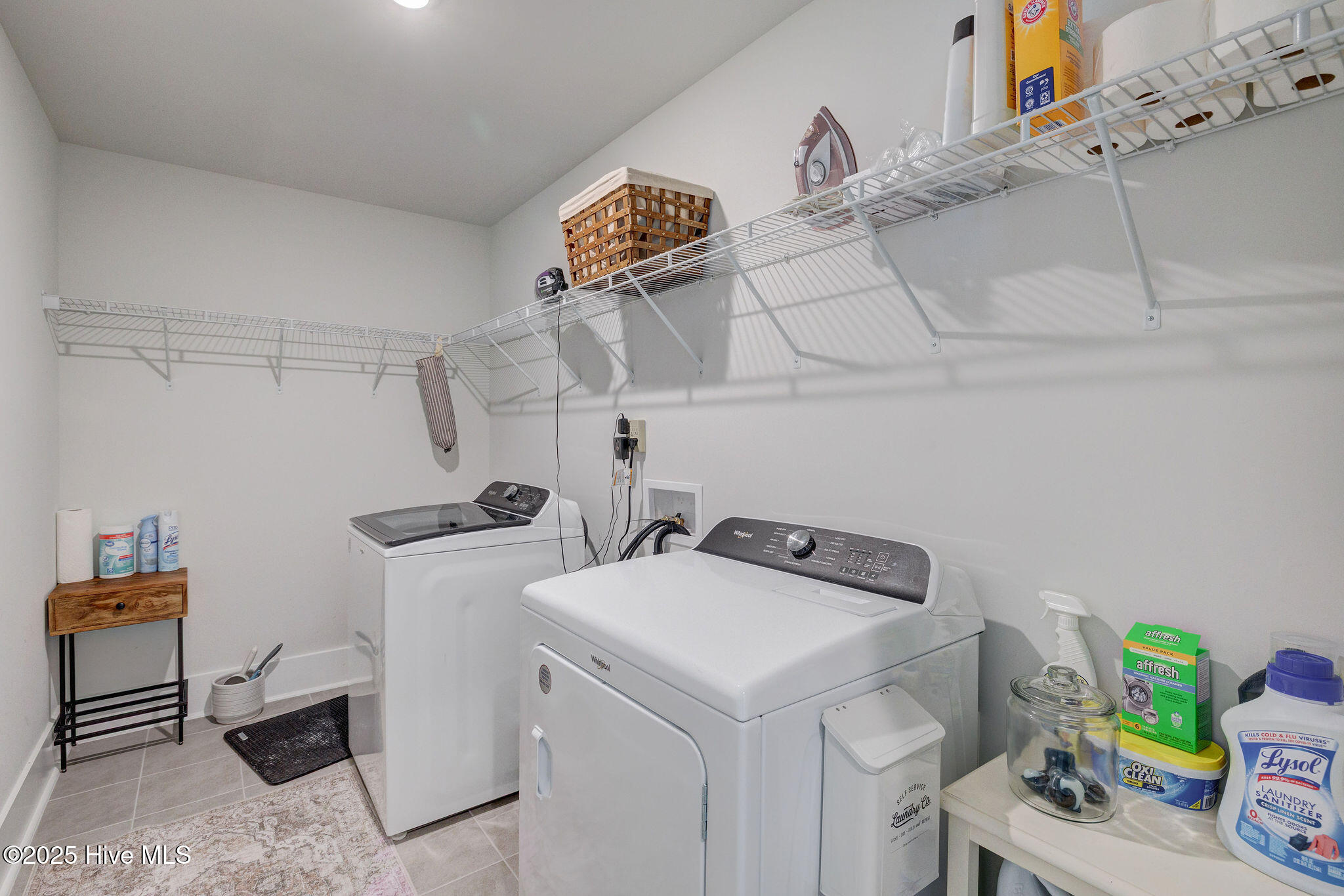 100524366 | Photo 43