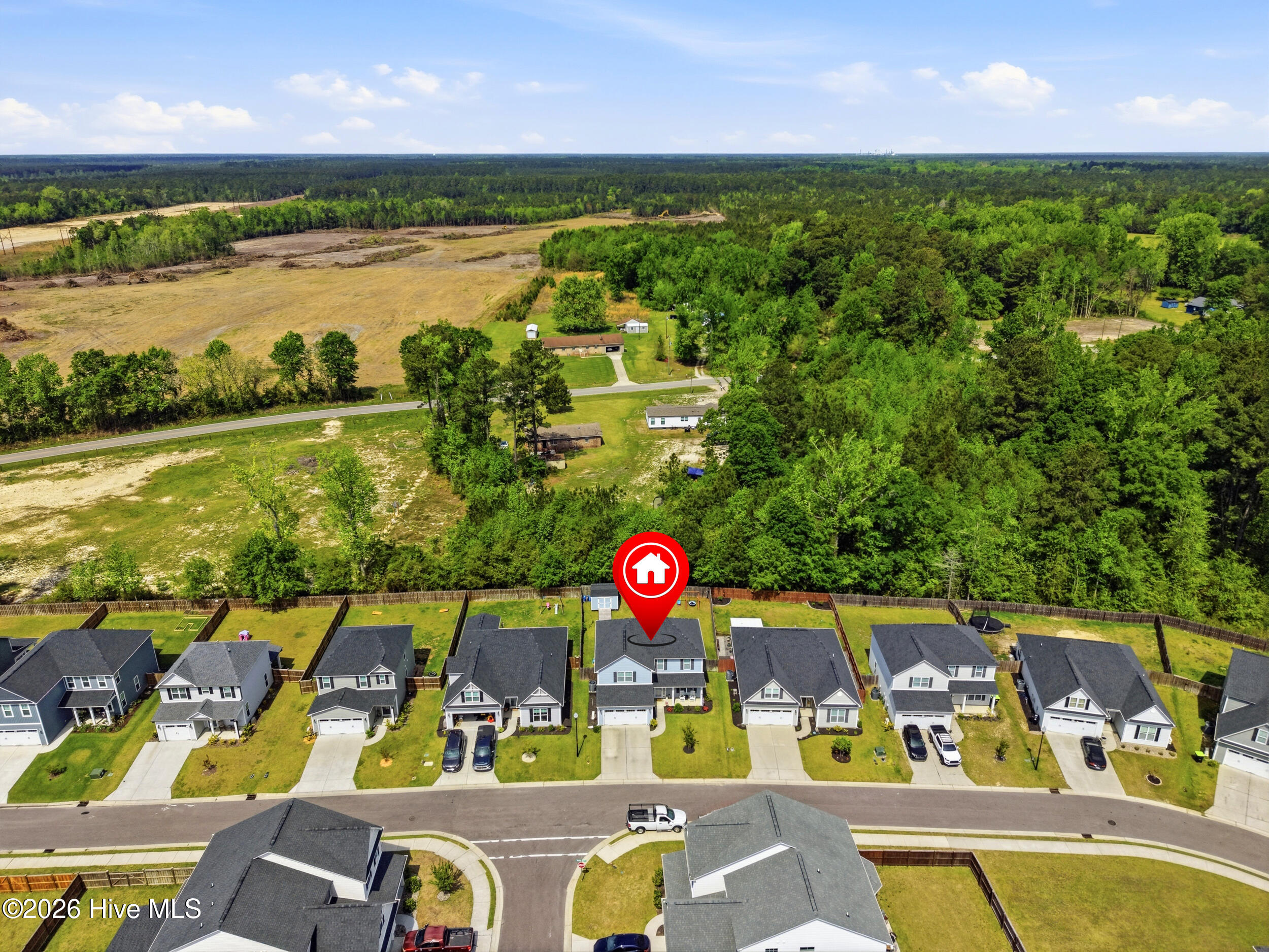 100567183 | Photo 45