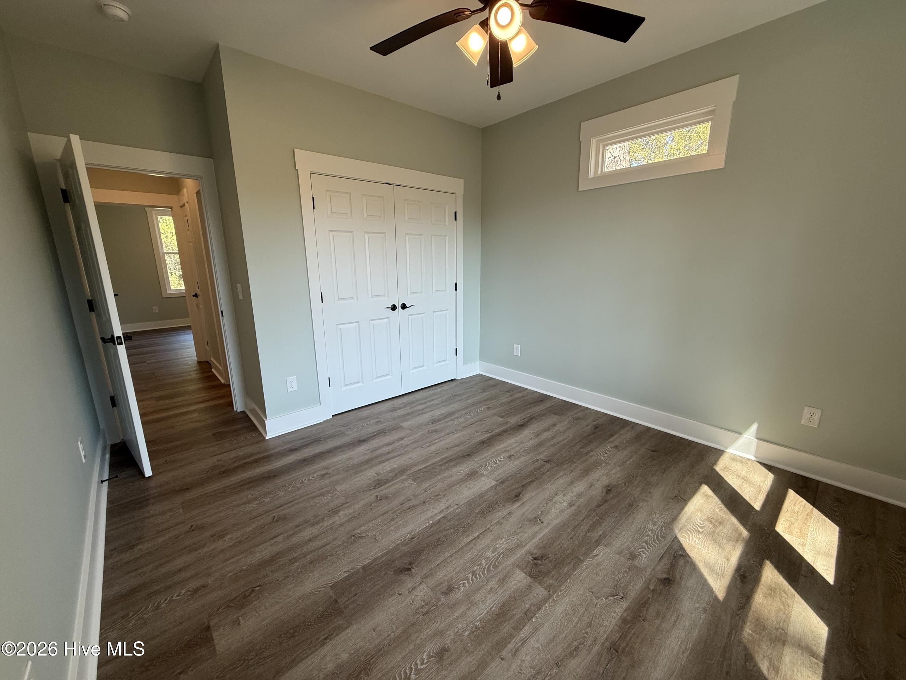 100564726 | Photo 19