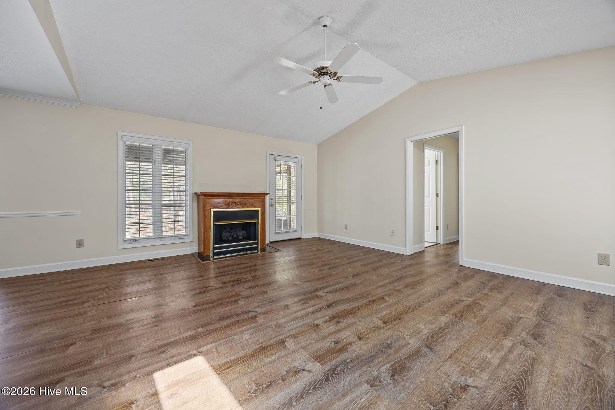 23-web-or-mls-IMG_2483