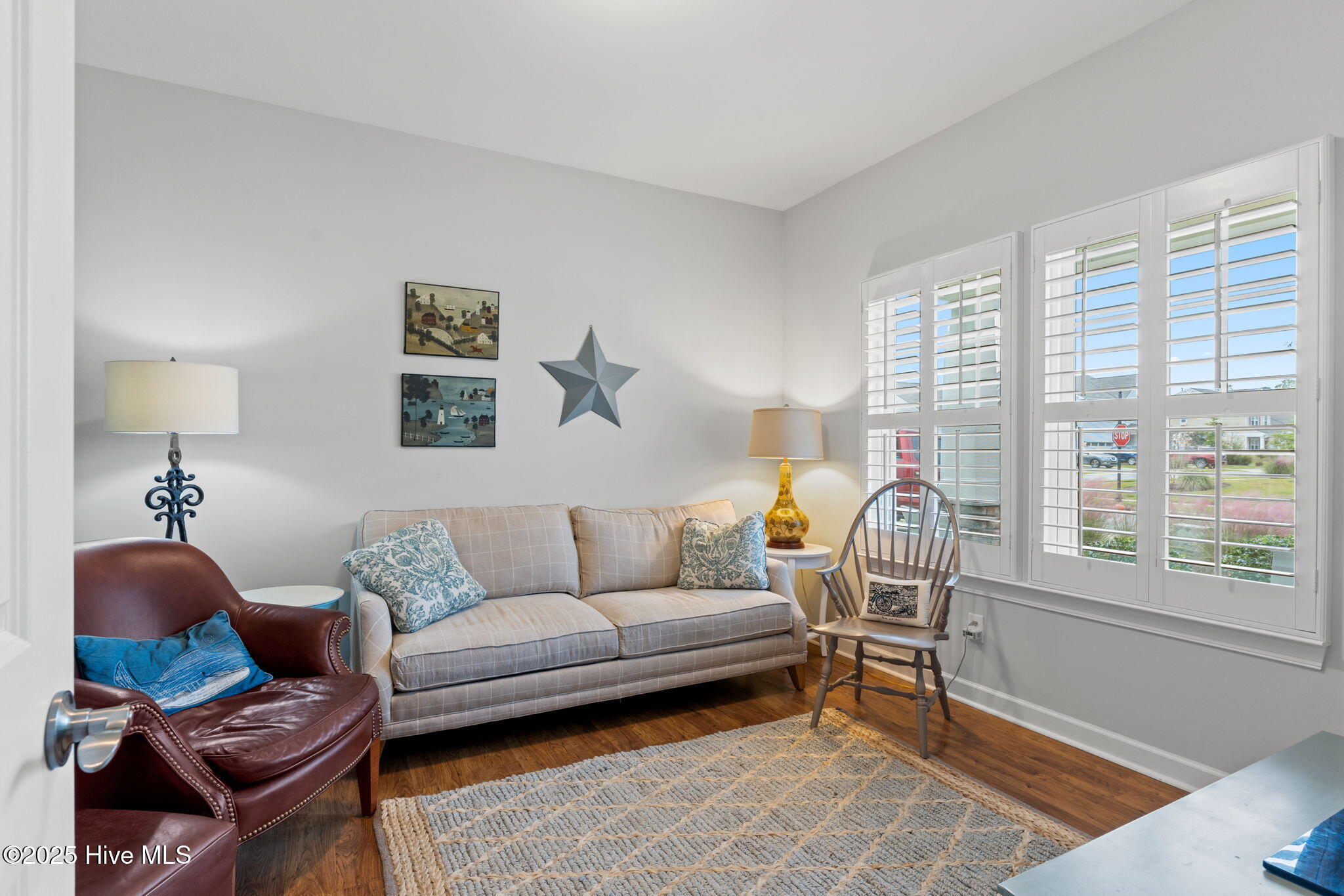 100558980 | Photo 32