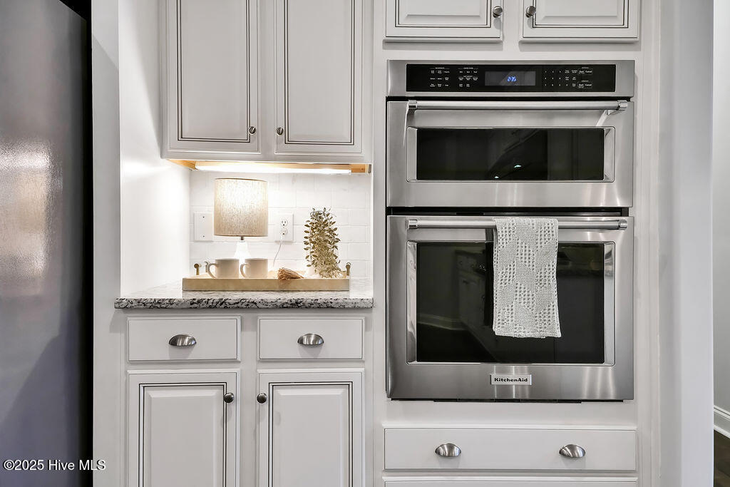 100514876 | Photo 24