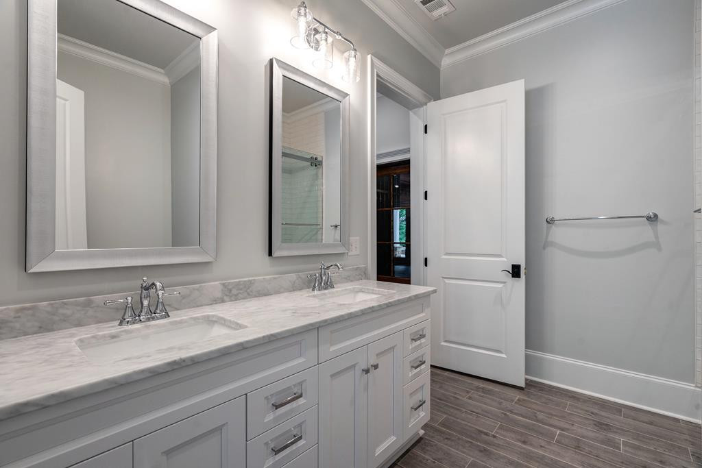 Basement Owner's Suite