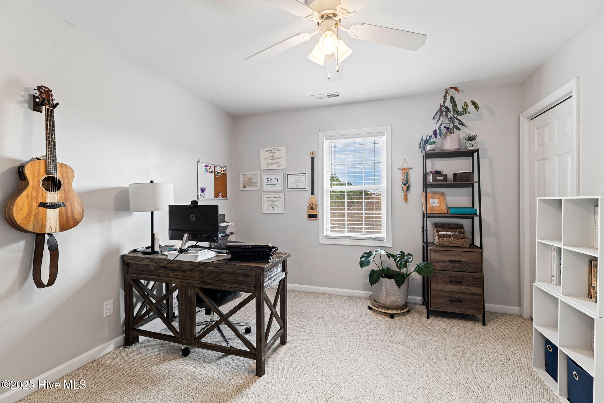 100546580 | Photo 24