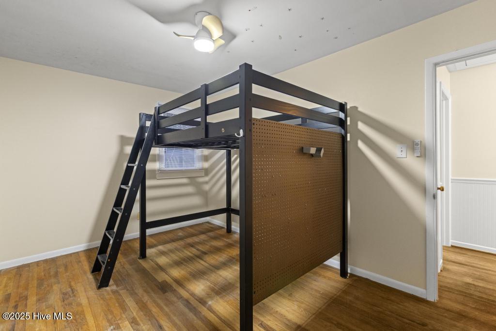 100526161 | Photo 11