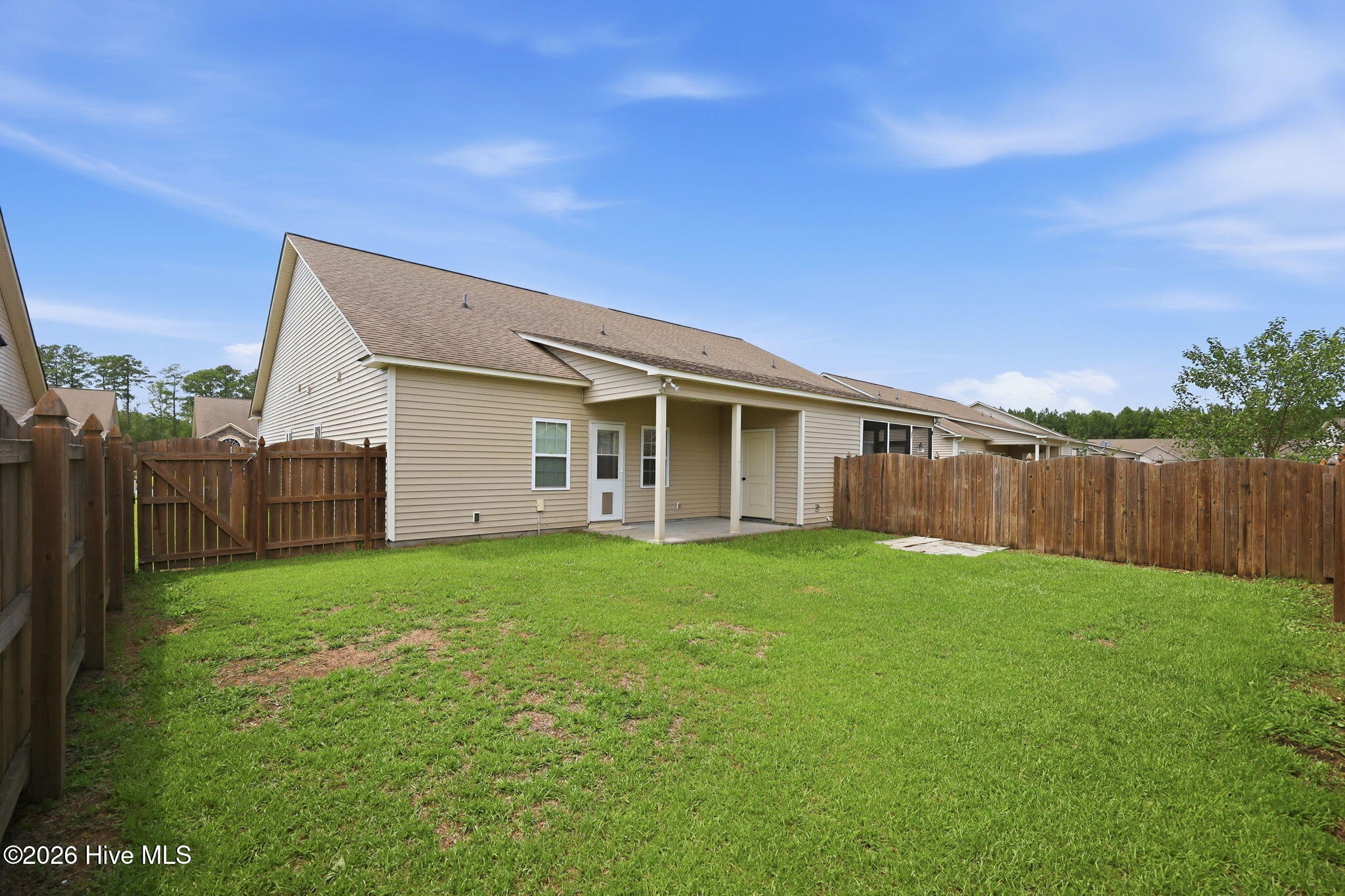 Exterior photo of 3504 Ellsworth Drive B, Greenville, NC 27834. MLS: 100587870