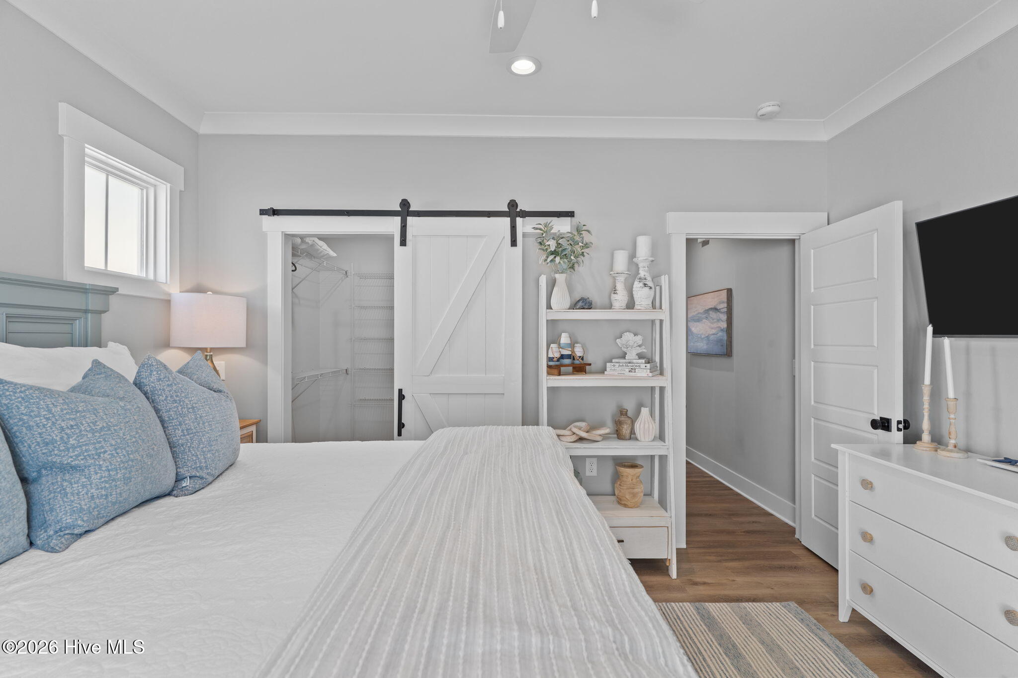 100547454 | Photo 20