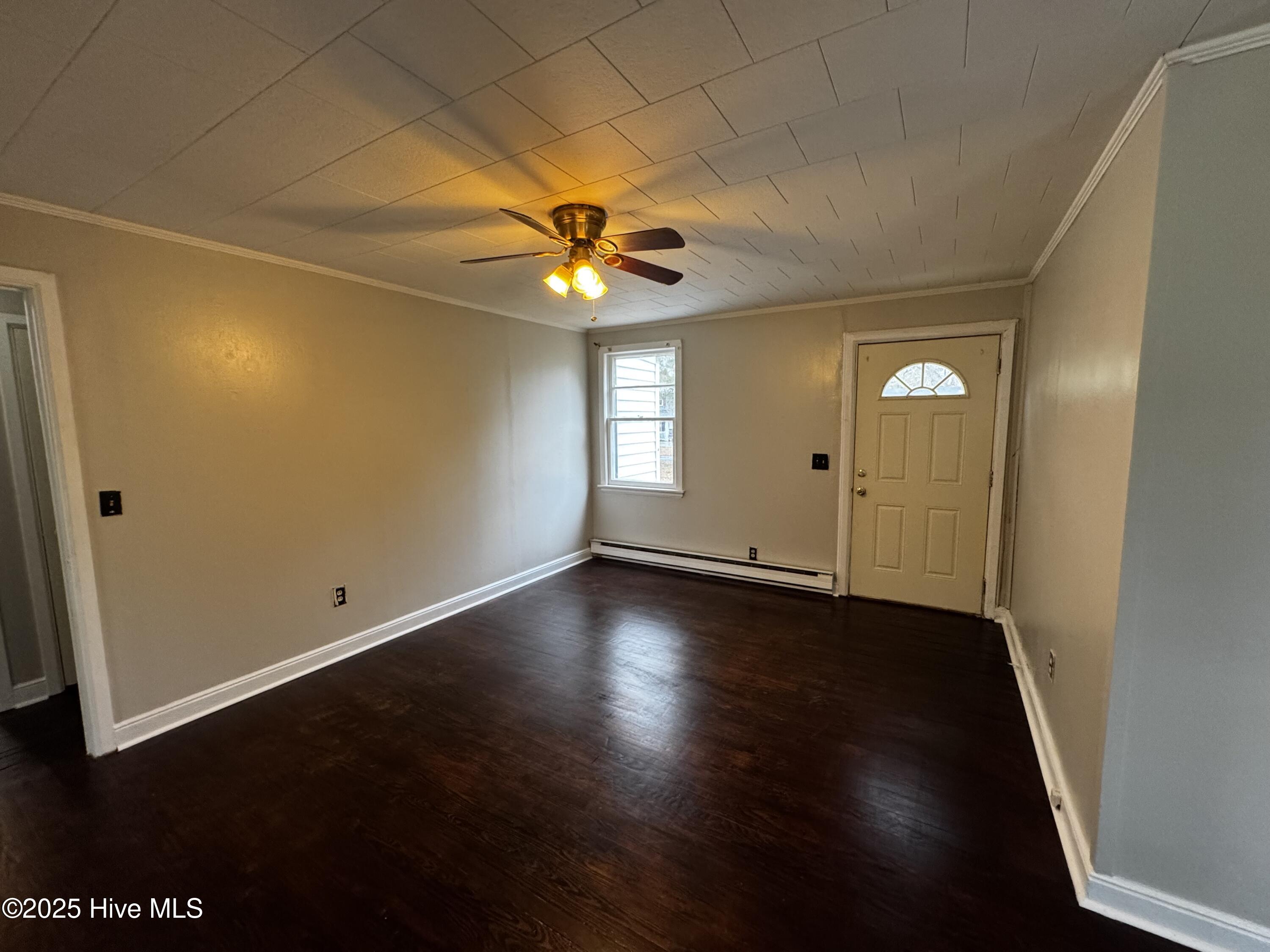 Homes for sale in Plymouth, NC | 109 Linden St, Plymouth, NC 27962 | MLS# 100542588