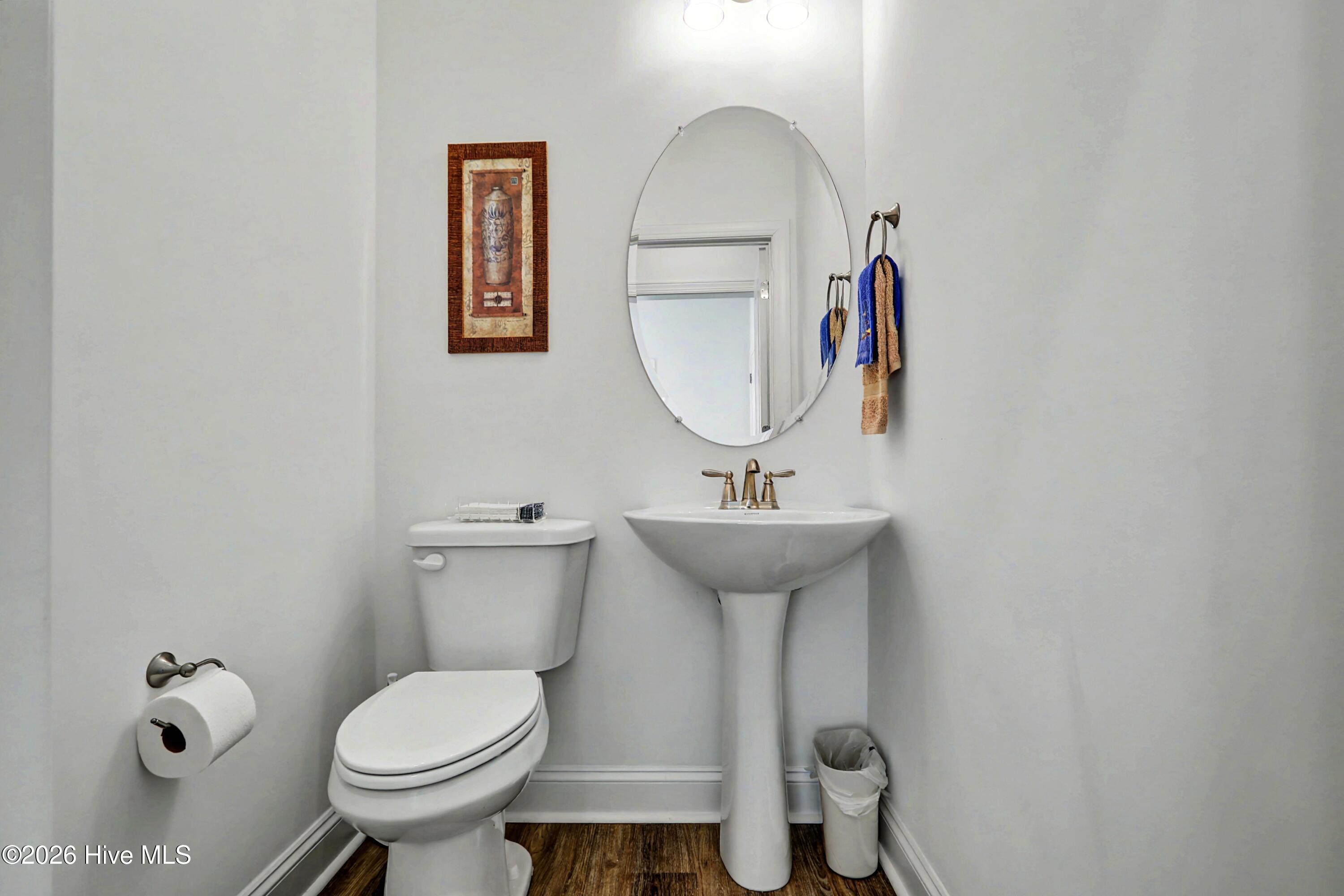 100553259 | Photo 23