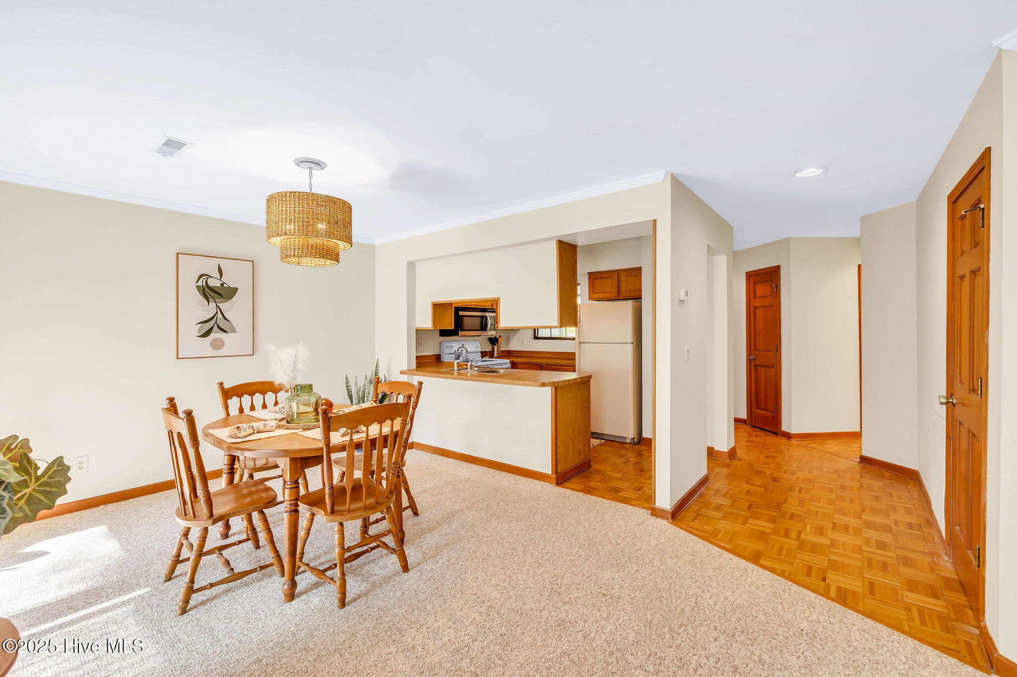 100541732 | Photo 20