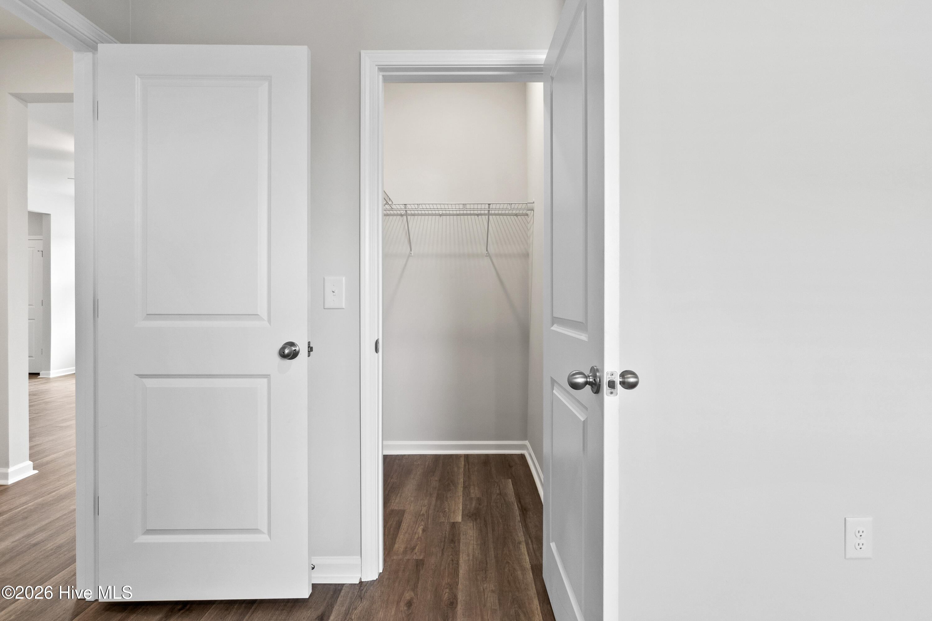 Photo of similar home.