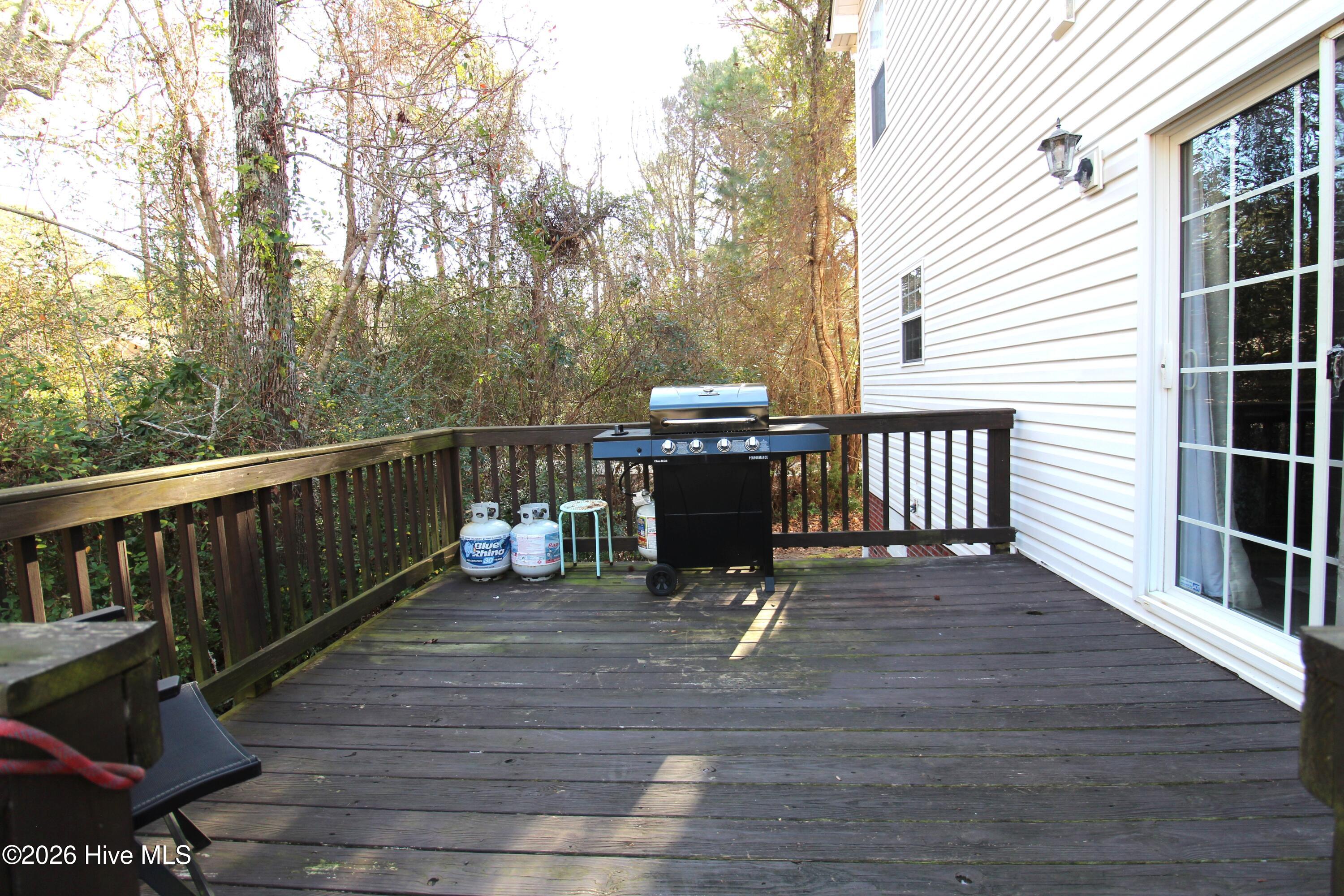 100538724 | Photo 41