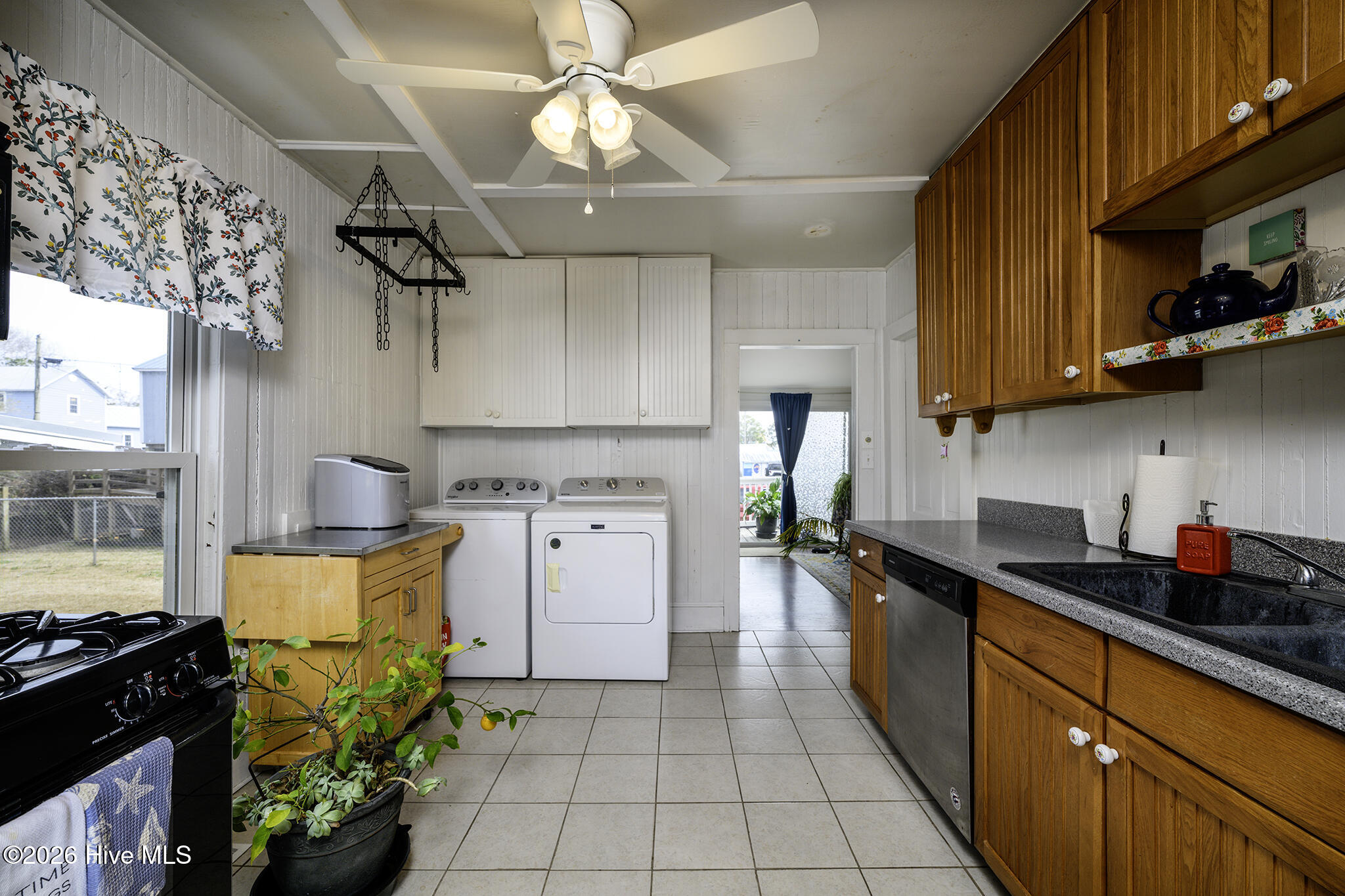 402 Hodges Street, Oriental, NC, 28571