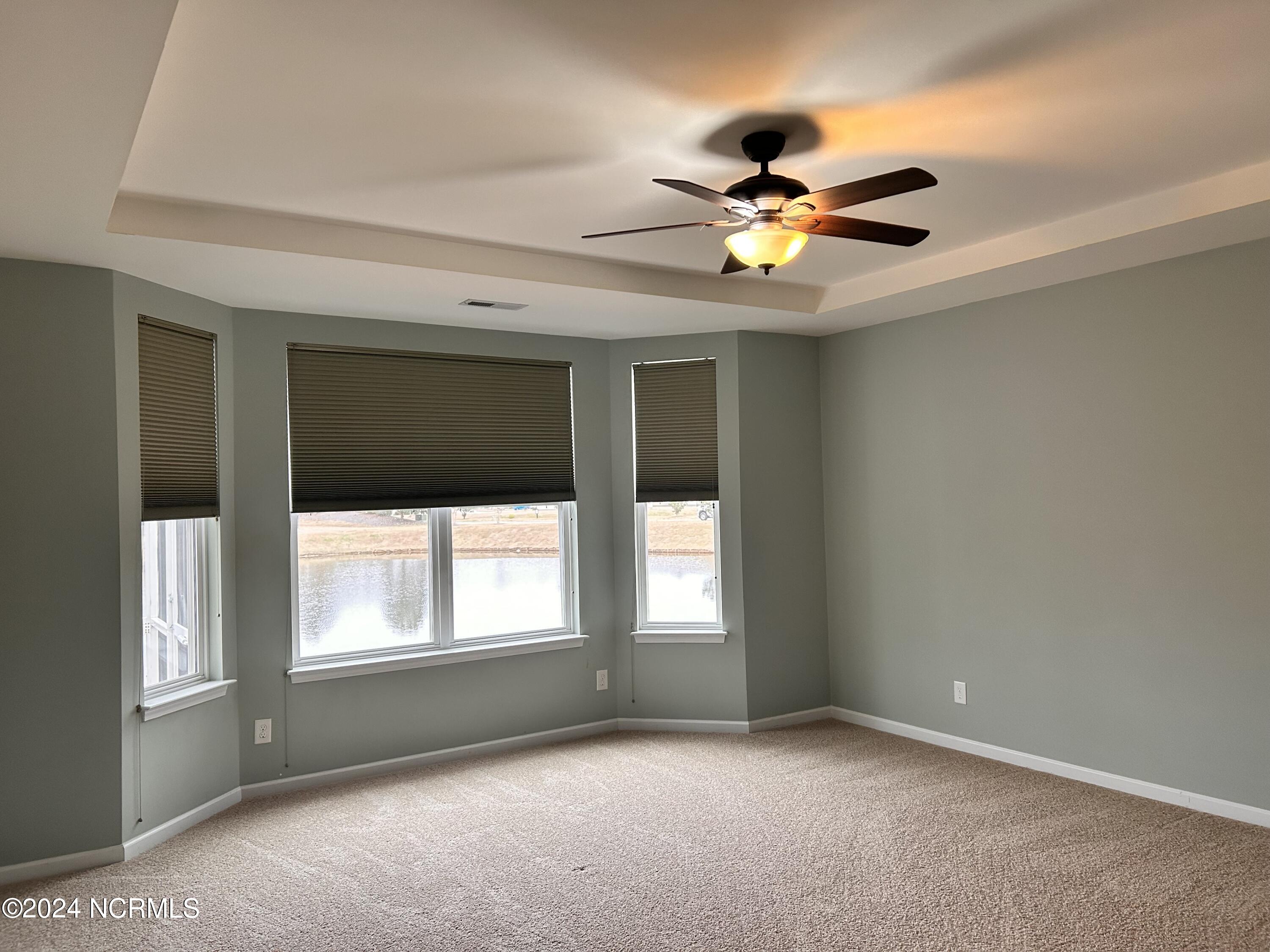 100550059 | Photo 36