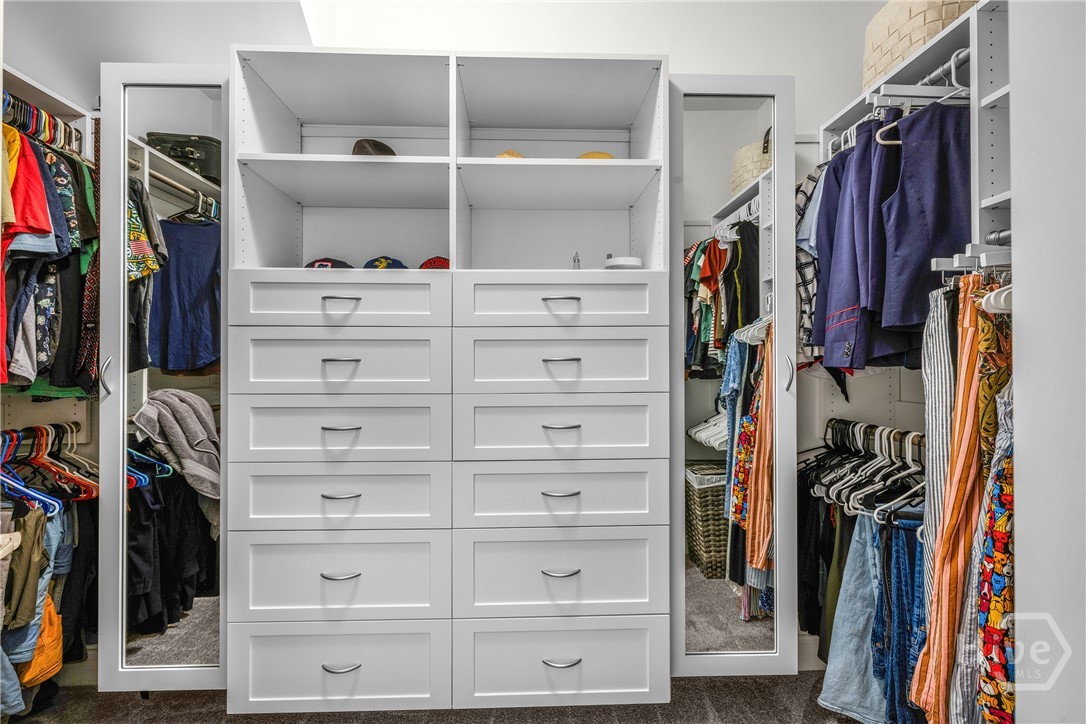 Owner's Custom Closet
