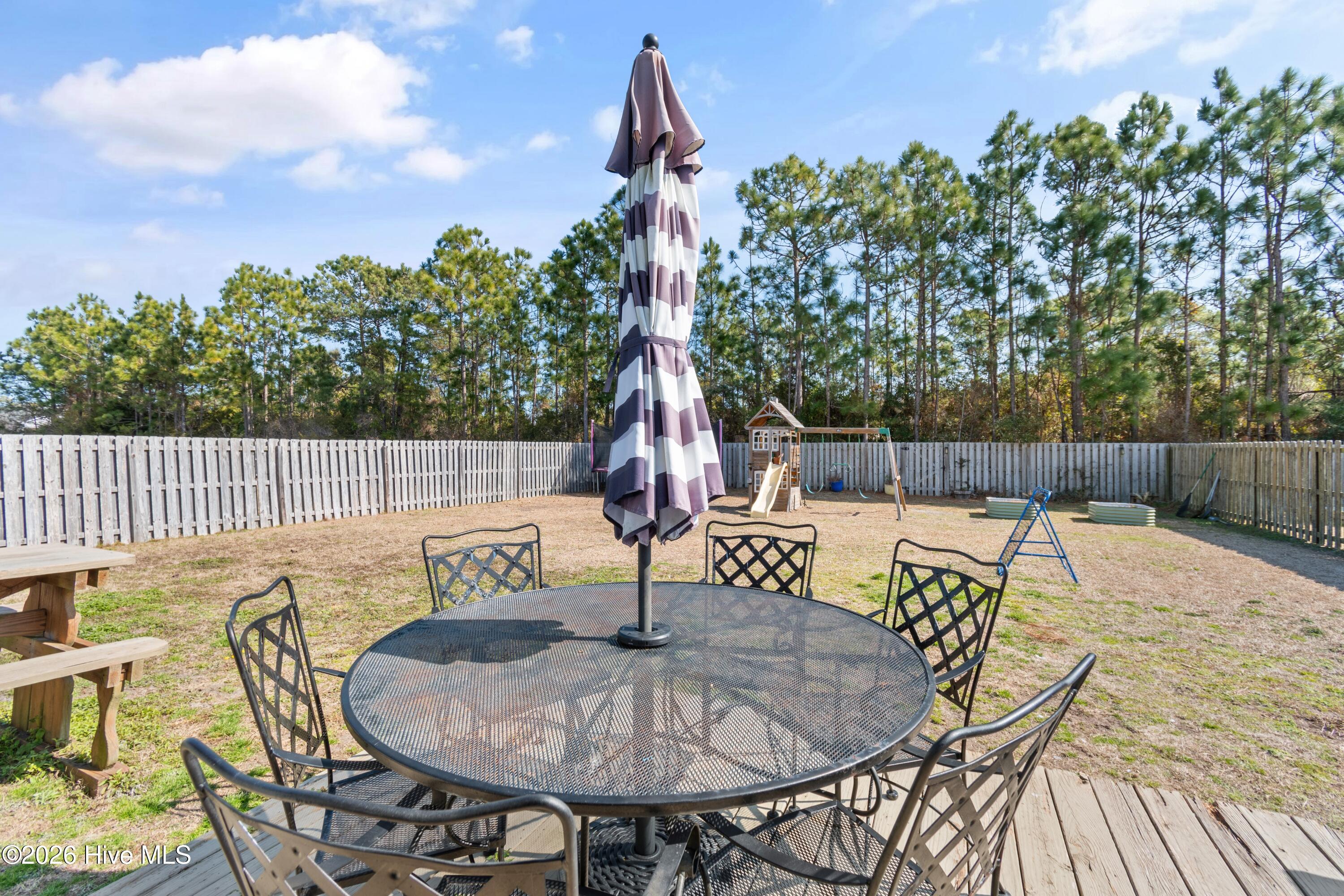 100554024 | Photo 27