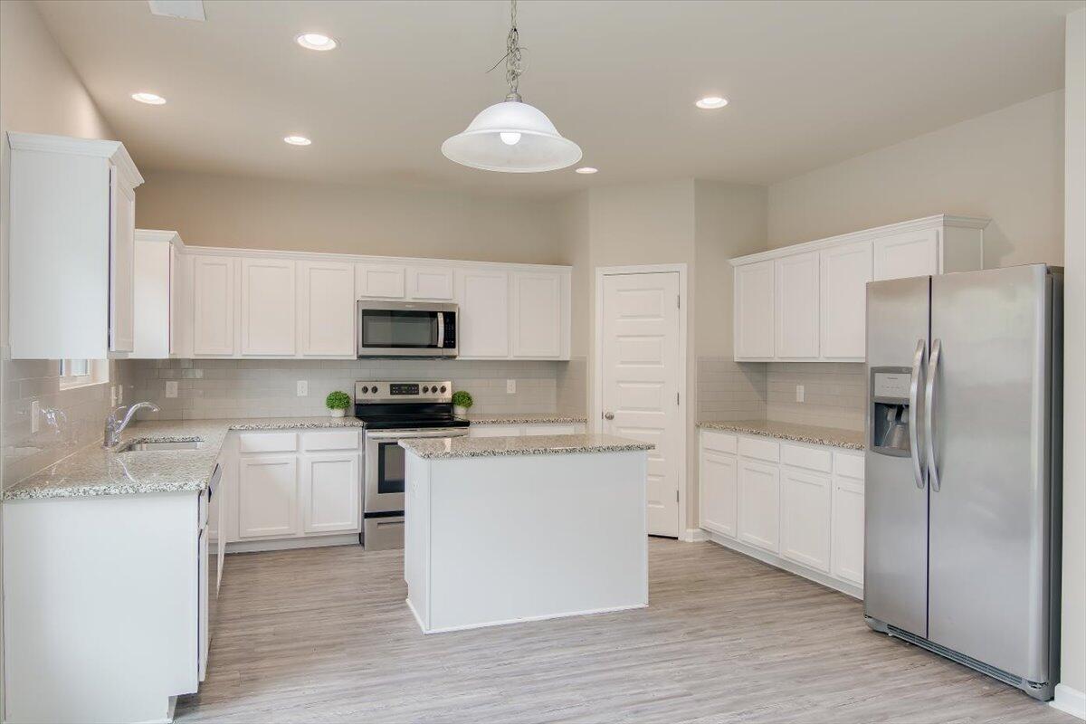 5026 Vine Lane