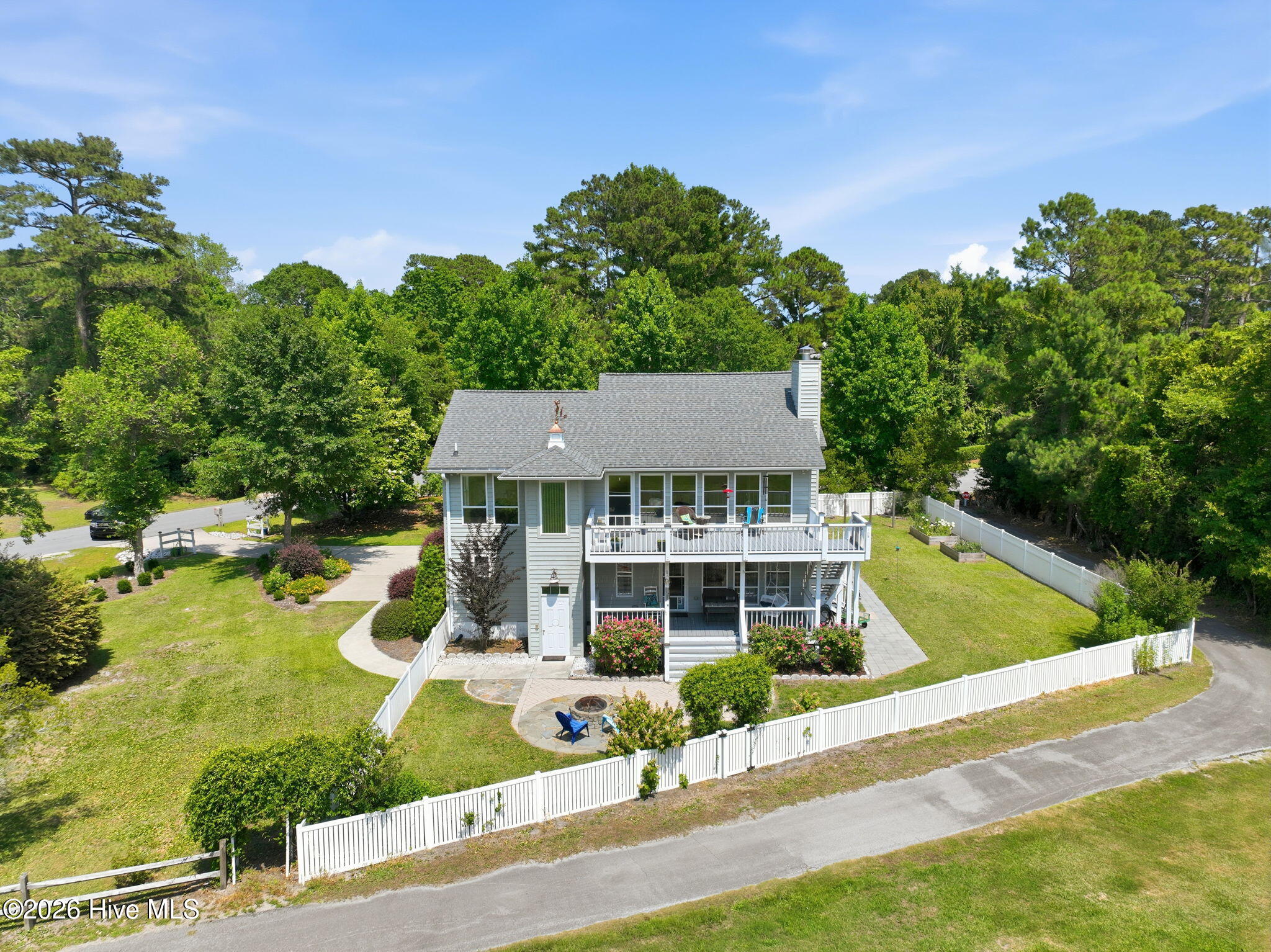 806 Lord Granville Drive,Morehead City