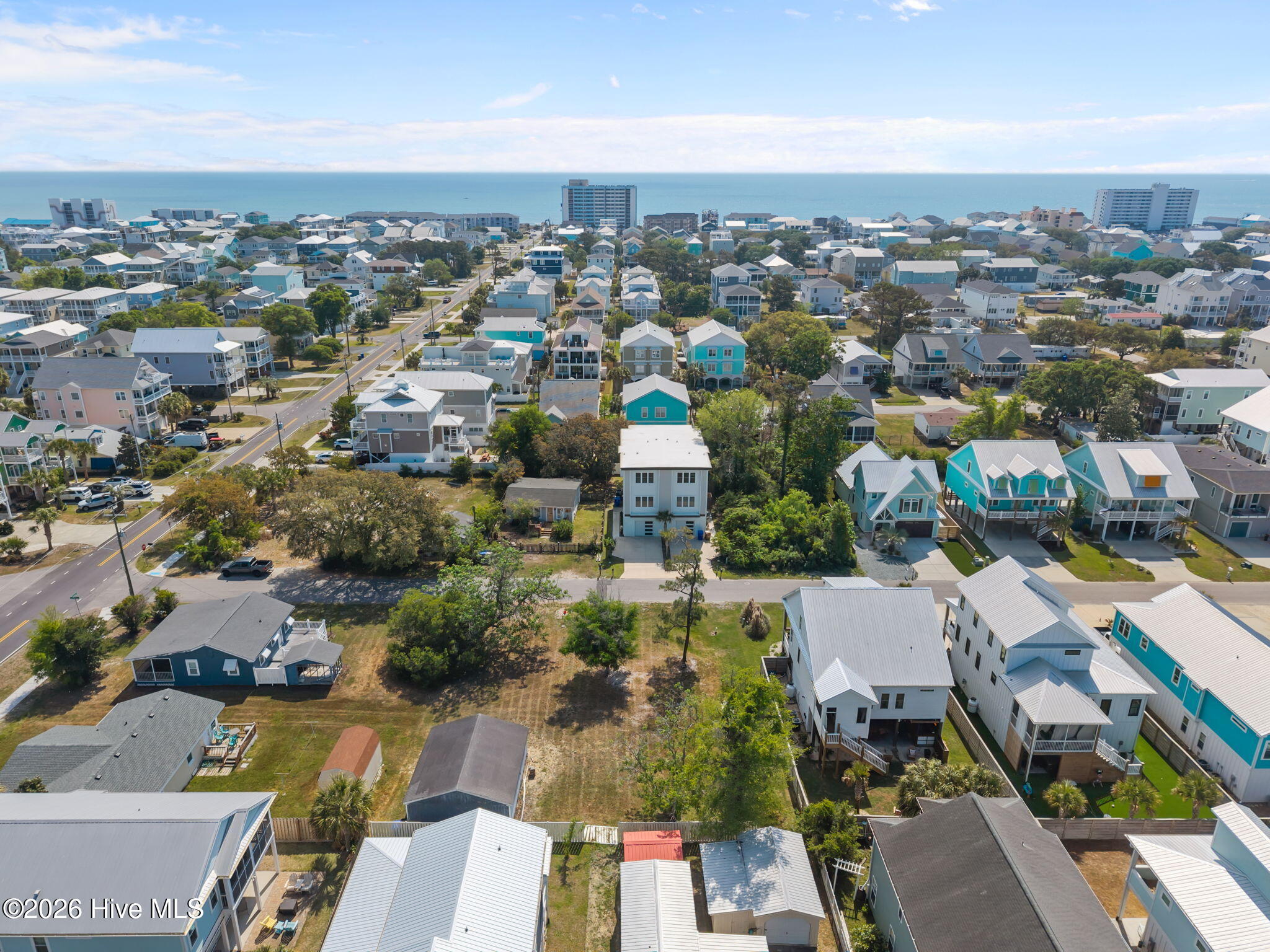 100569404 | Photo 13