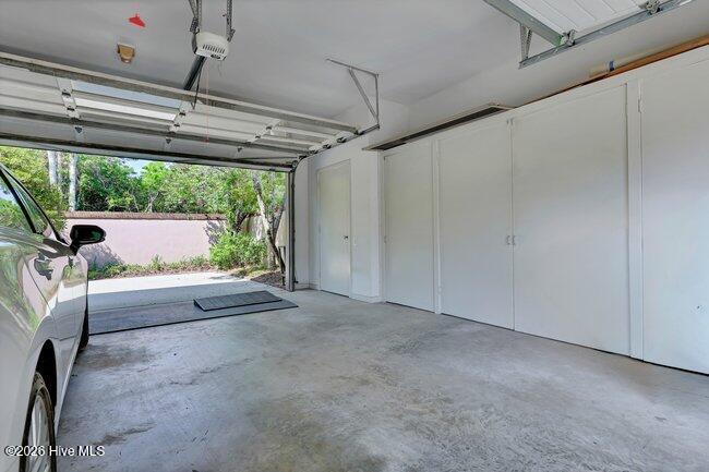 100567755 | Photo 40